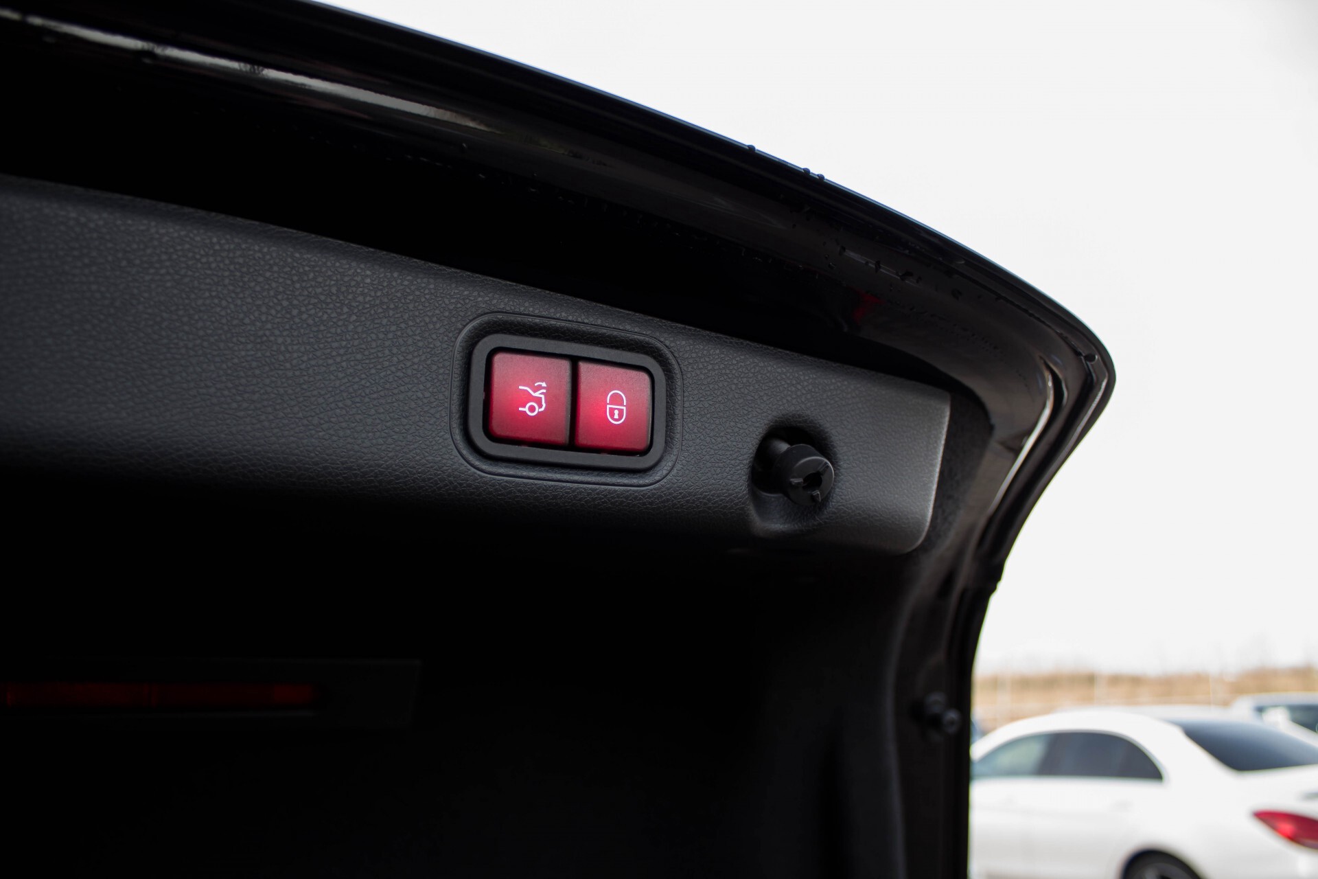 Mercedes-Benz E-Klasse 350 d AMG Luchtvering/Panorama/Distronic/Keyless/Widescreen/Burmester/Memory Aut9 Foto 37