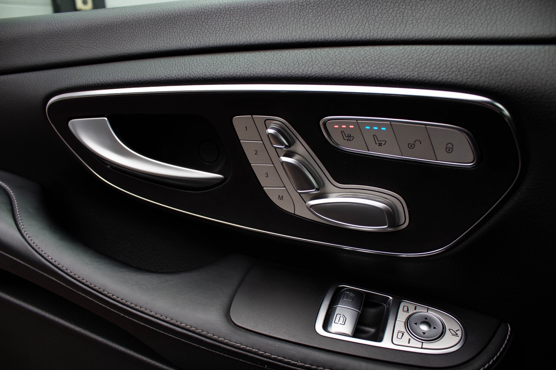 Mercedes-Benz V-Klasse 250d 4-M XL DC Avantgarde Edition Full Options Aut7 Foto 25