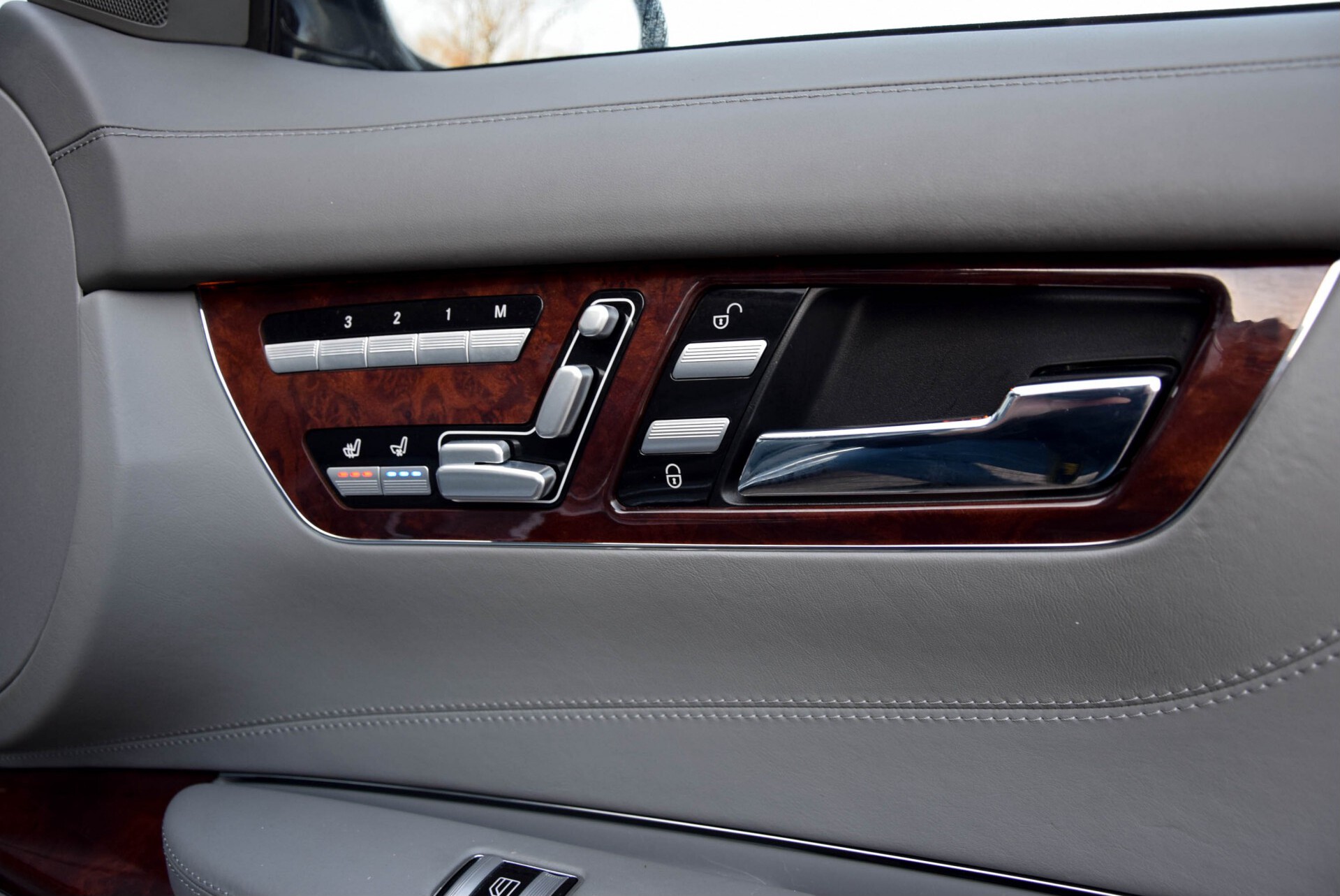 Mercedes-Benz CL-Klasse 500 Aut7 63 AMG Full options Foto 12