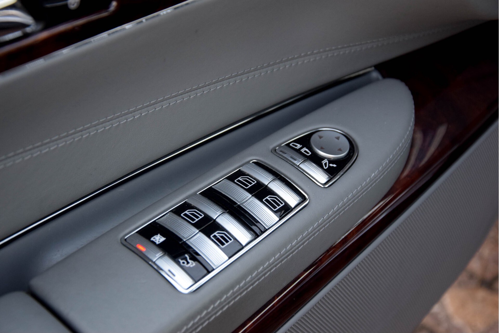 Mercedes-Benz CL-Klasse 500 Aut7 63 AMG Full options Foto 13