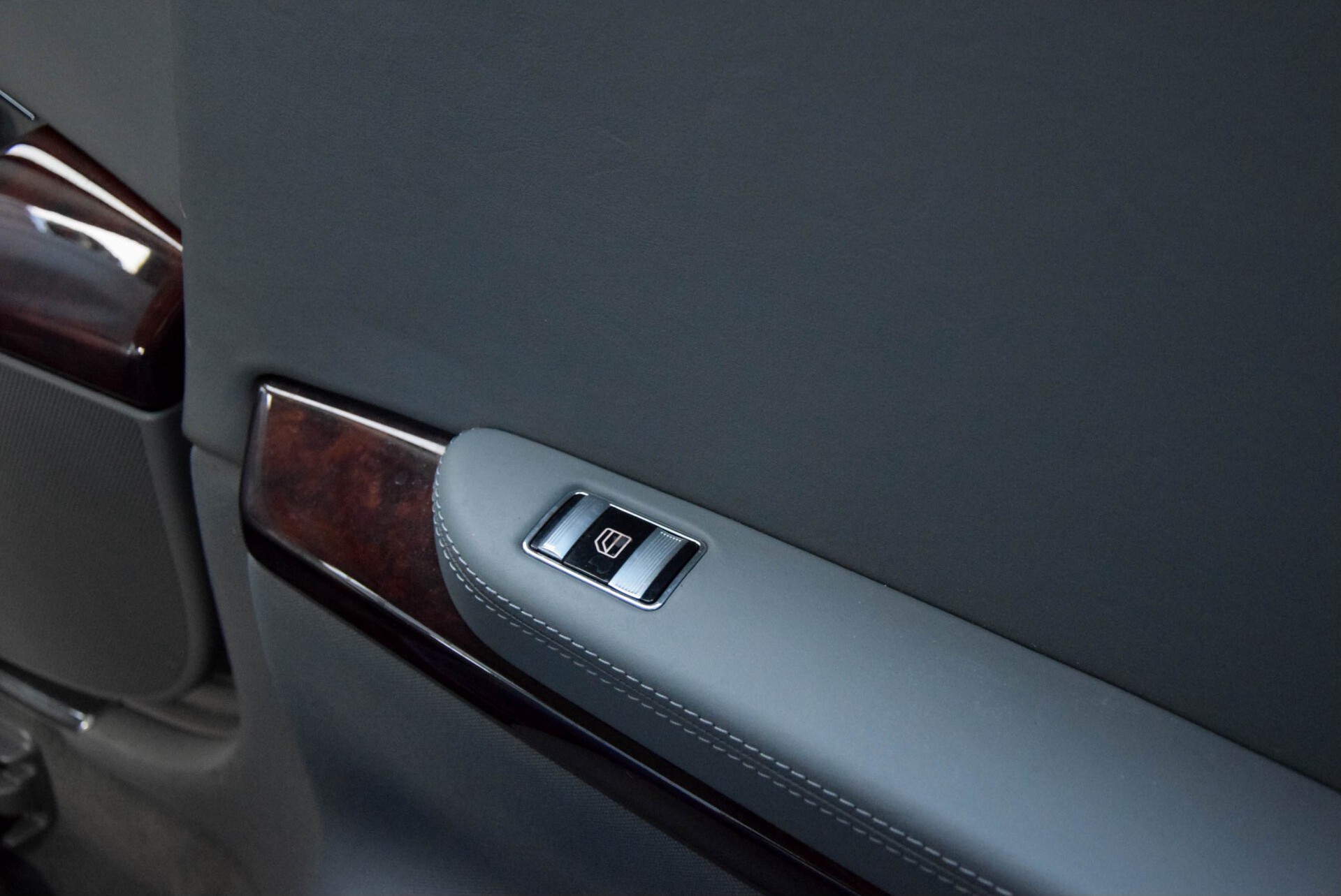 Mercedes-Benz CL-Klasse 500 Aut7 63 AMG Full options Foto 22