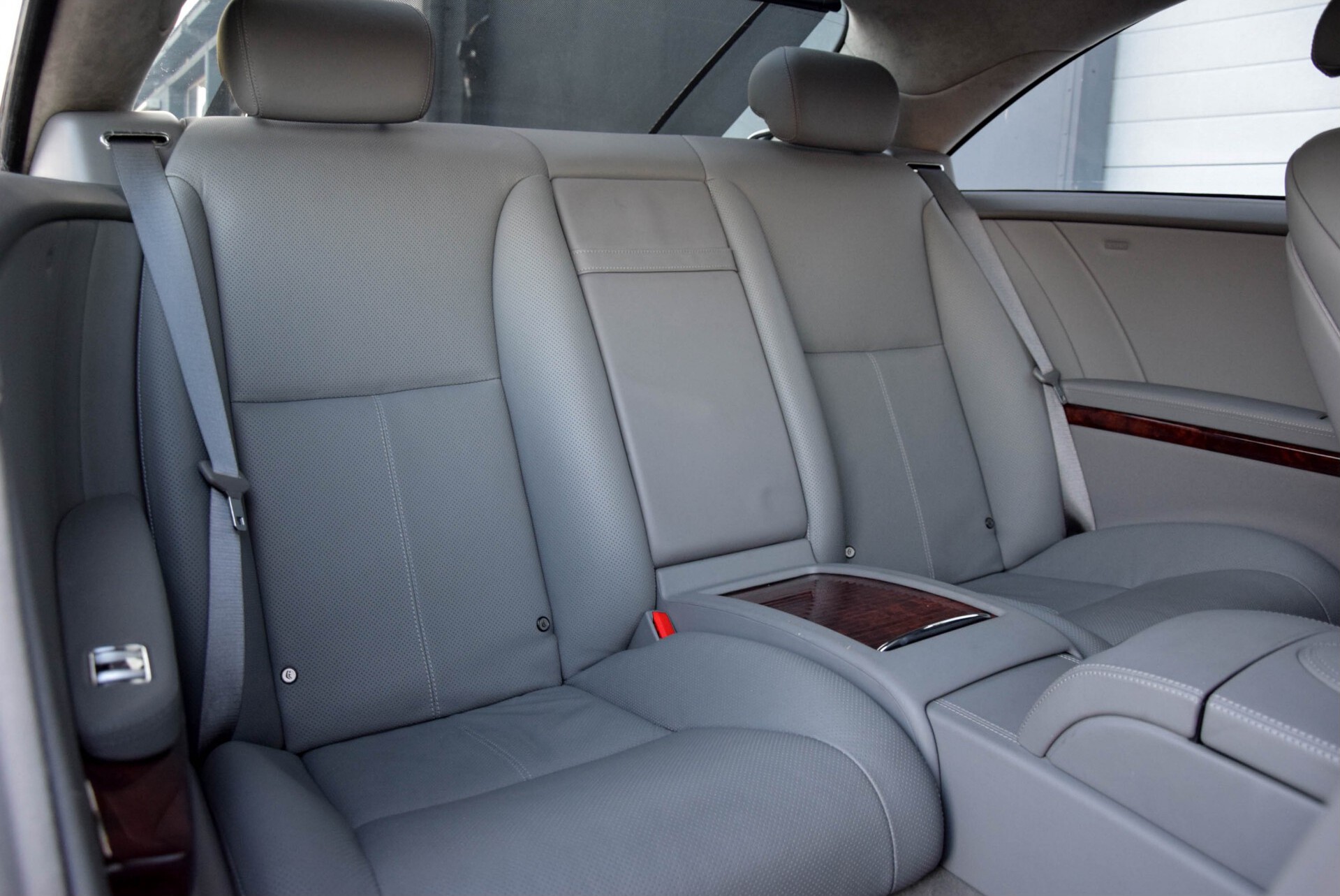 Mercedes-Benz CL-Klasse 500 Aut7 63 AMG Full options Foto 4