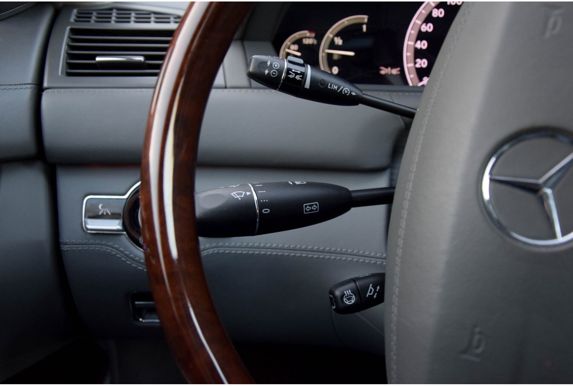 Mercedes-Benz CL-Klasse 500 Aut7 63 AMG Full options Foto 7