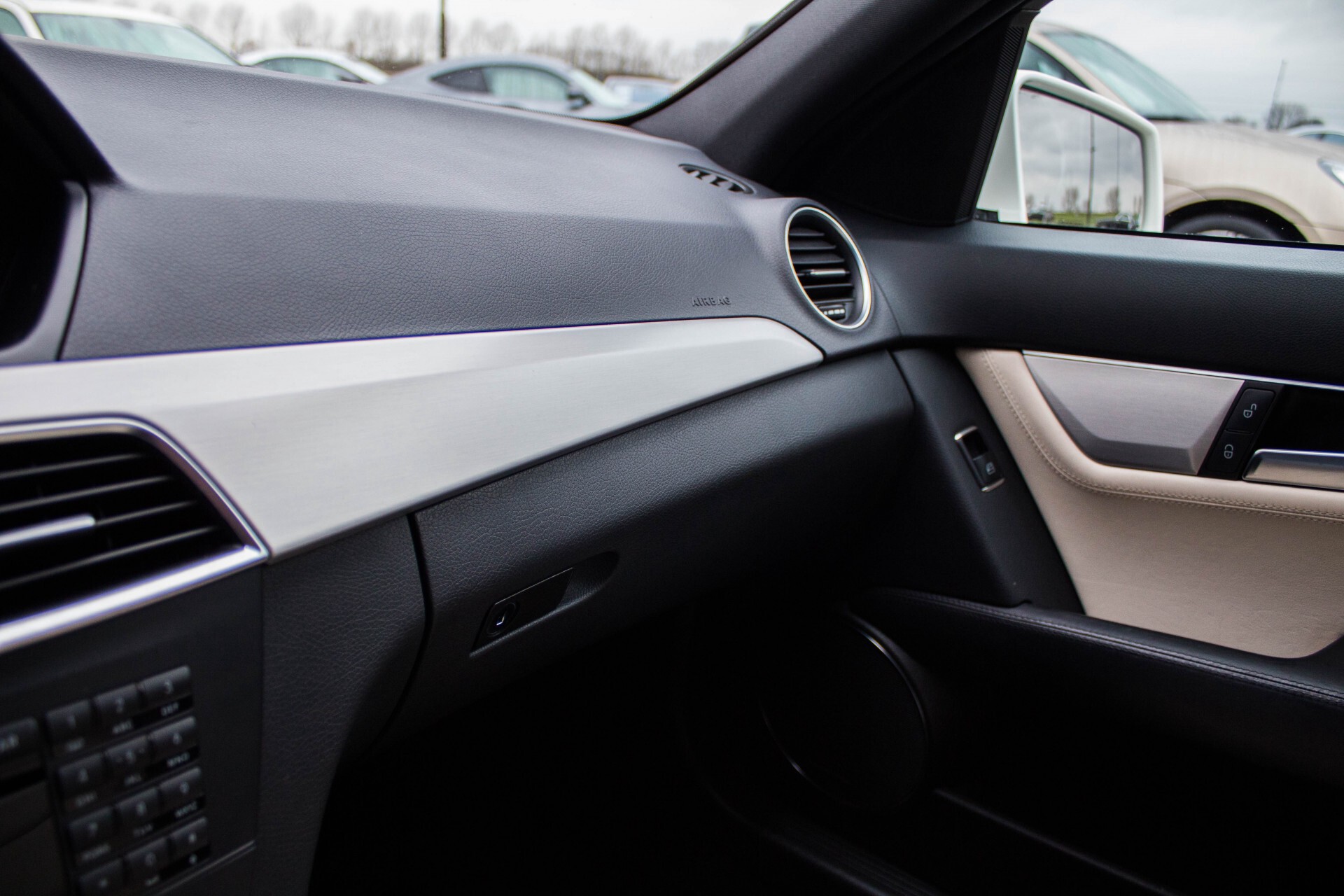 Mercedes-Benz C-Klasse Estate 350 AMG Panorama Designo lak+leder Aut7 Foto 20