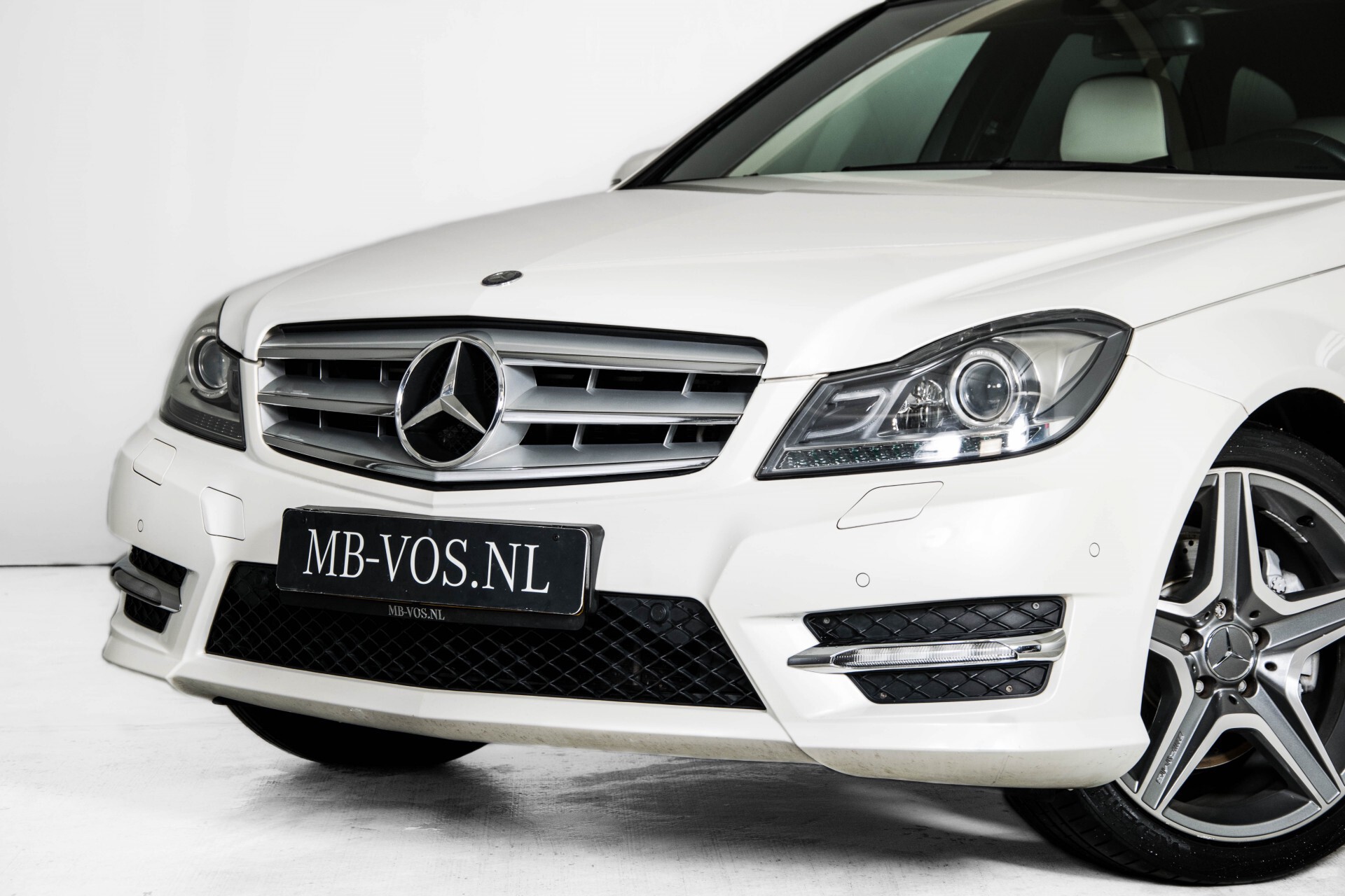 Mercedes-Benz C-Klasse Estate 350 AMG Panorama Designo lak+leder Aut7 Foto 35