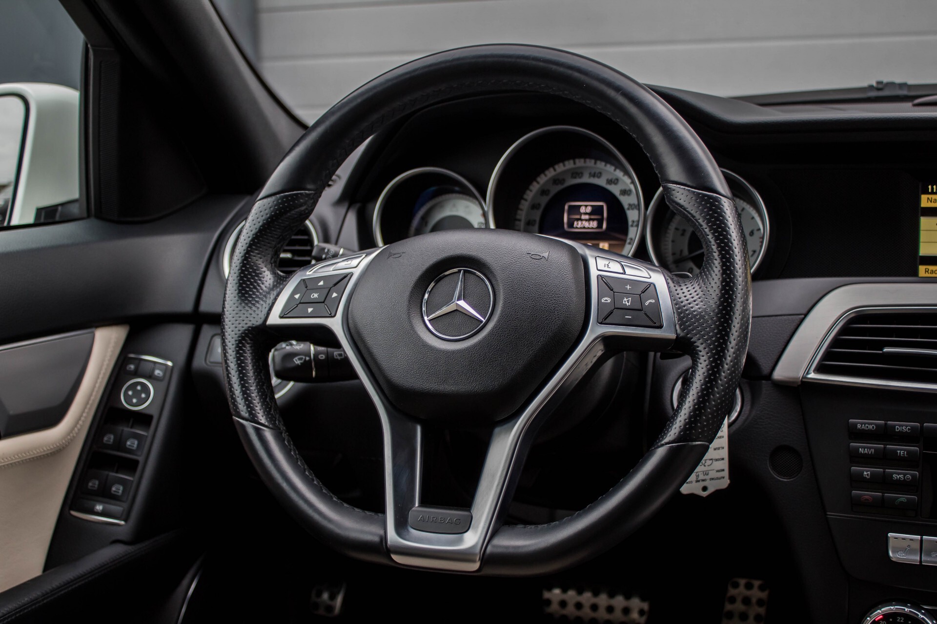 Mercedes-Benz C-Klasse Estate 350 AMG Panorama Designo lak+leder Aut7 Foto 8