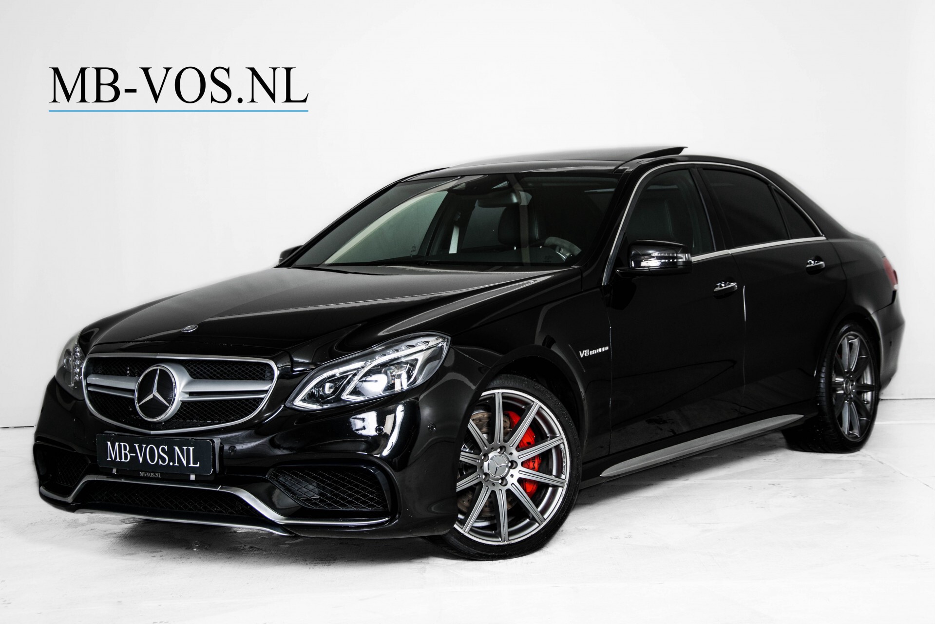 Mercedes-Benz E-Klasse 63 AMG S 4-M Panorama/Distronic/Keyless/Harman-Kardon/V-Max Aut7 Foto 1