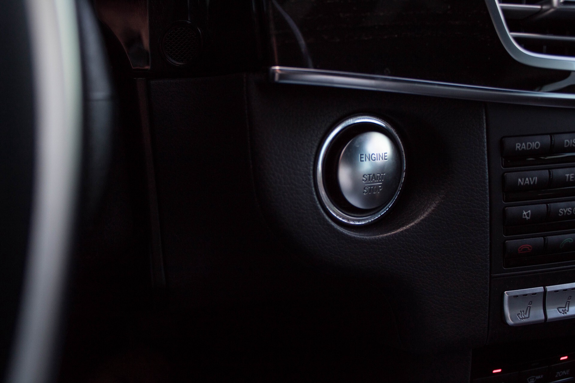 Mercedes-Benz E-Klasse 63 AMG S 4-M Panorama/Distronic/Keyless/Harman-Kardon/V-Max Aut7 Foto 13