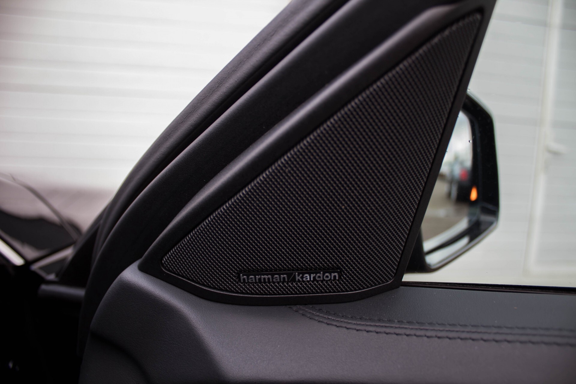 Mercedes-Benz E-Klasse 63 AMG S 4-M Panorama/Distronic/Keyless/Harman-Kardon/V-Max Aut7 Foto 30