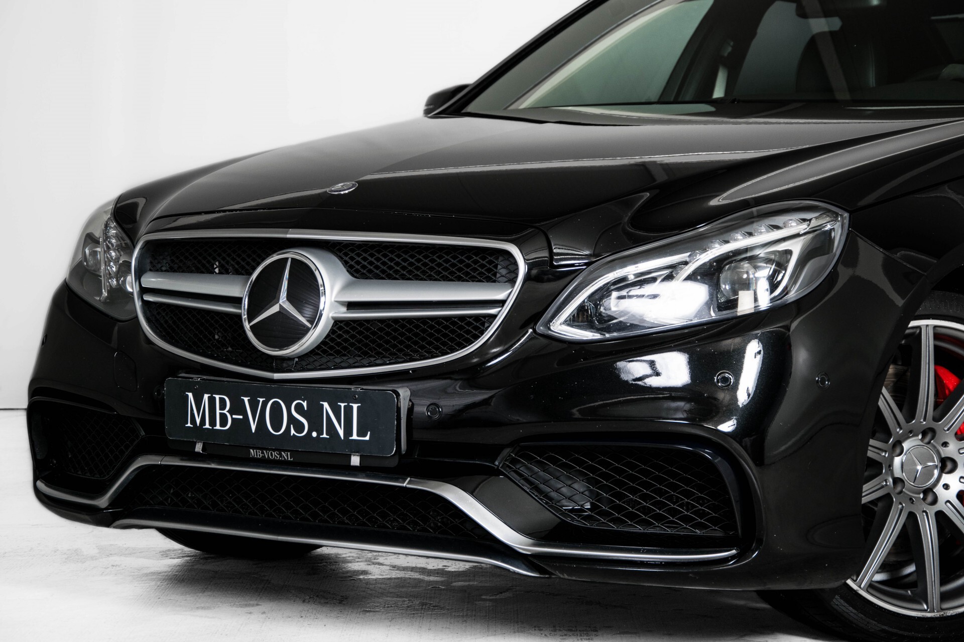 Mercedes-Benz E-Klasse 63 AMG S 4-M Panorama/Distronic/Keyless/Harman-Kardon/V-Max Aut7 Foto 40