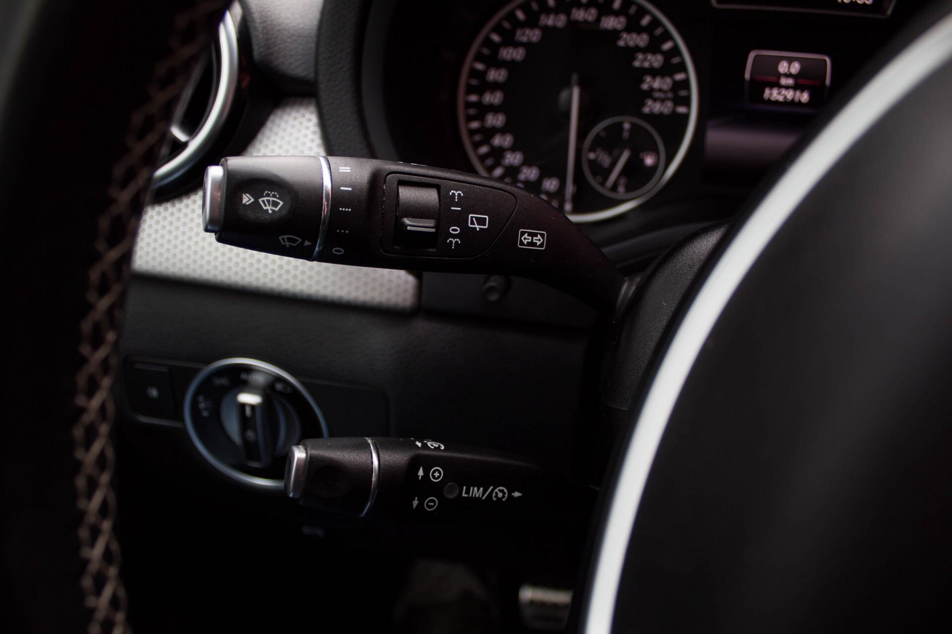 Mercedes-Benz B-Klasse 200 Sport Navi/Bi-xenon/Wegklapbare trekhaak Foto 10