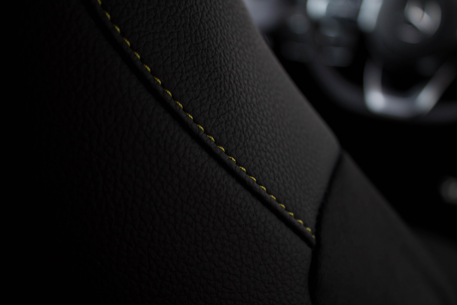 Mercedes-Benz A-Klasse 250 AMG Edition 1 Panorama Burmester Night Aut7 Foto 31