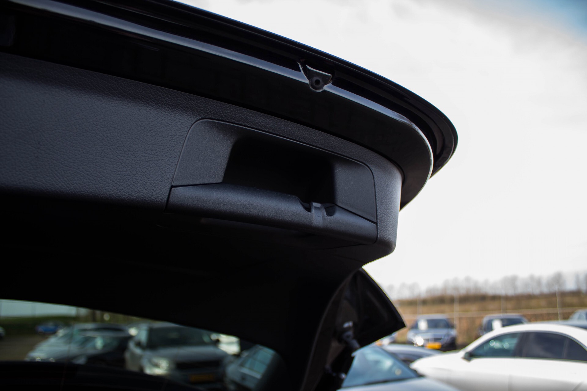 Mercedes-Benz A-Klasse 250 AMG Edition 1 Panorama Burmester Night Aut7 Foto 37