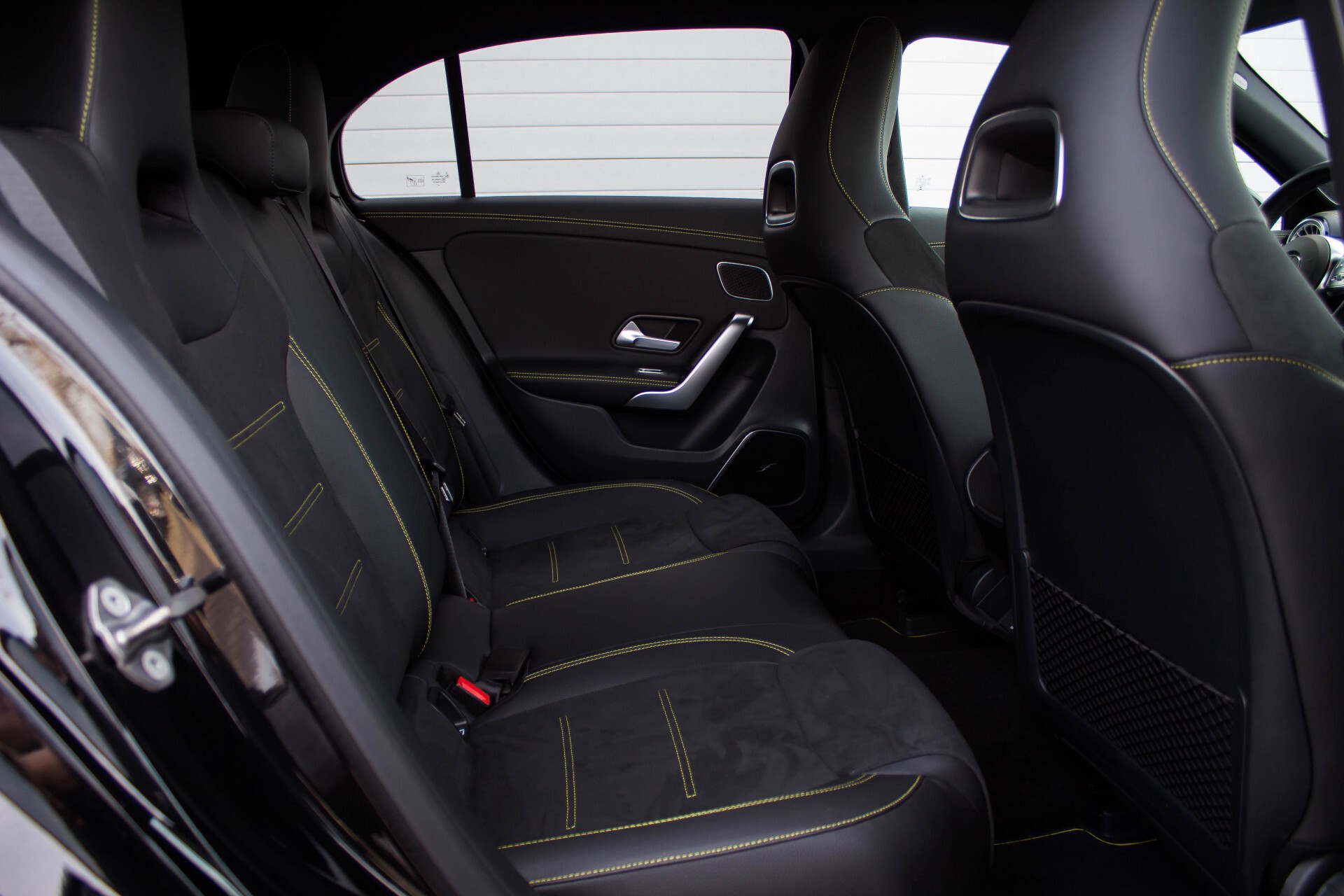 Mercedes-Benz A-Klasse 250 AMG Edition 1 Panorama Burmester Night Aut7 Foto 4