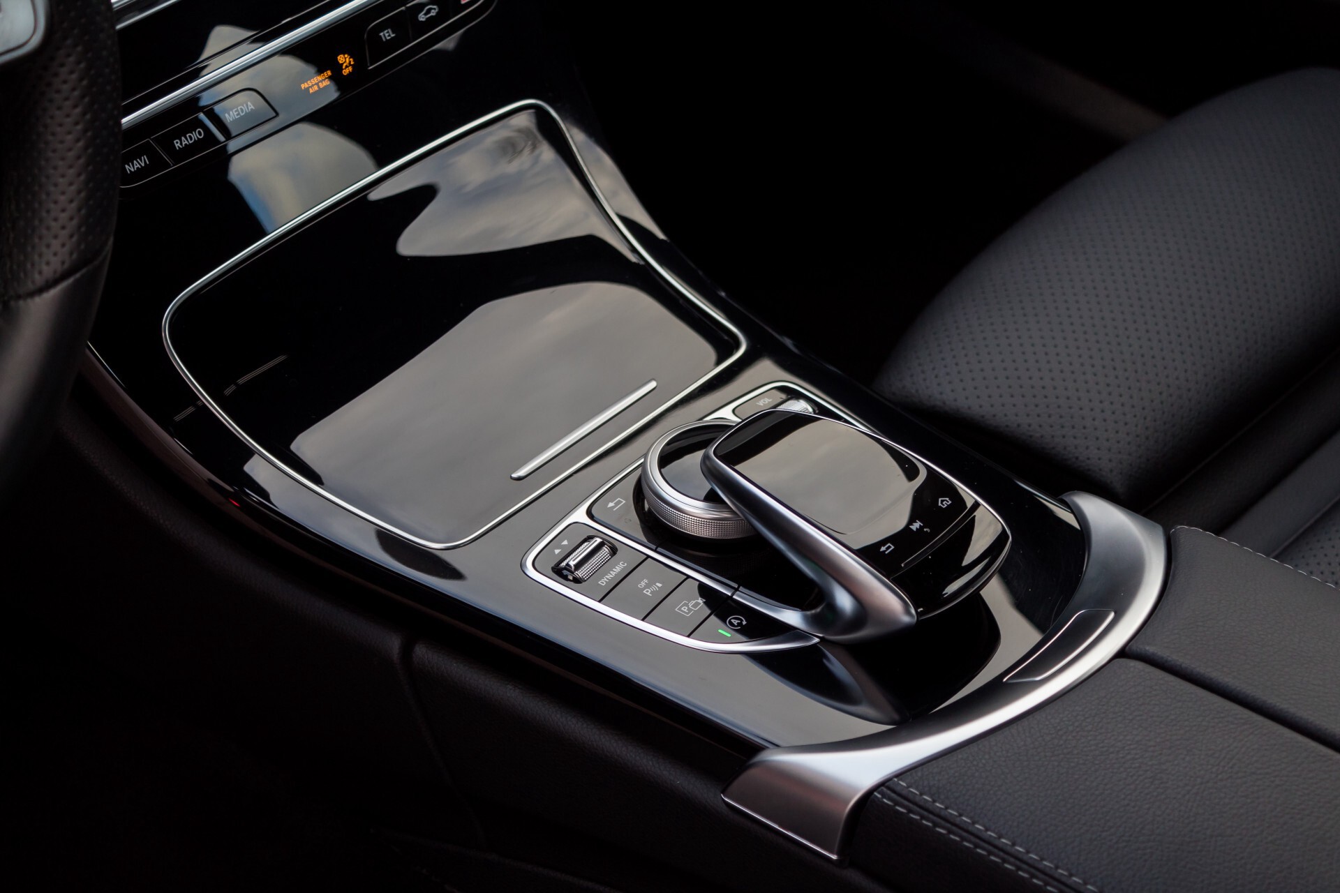 Mercedes-Benz C-Klasse 180 AMG Schuifdak/DAB/MultibeamLight/Infotainment/Assistentie Aut9 Foto 22