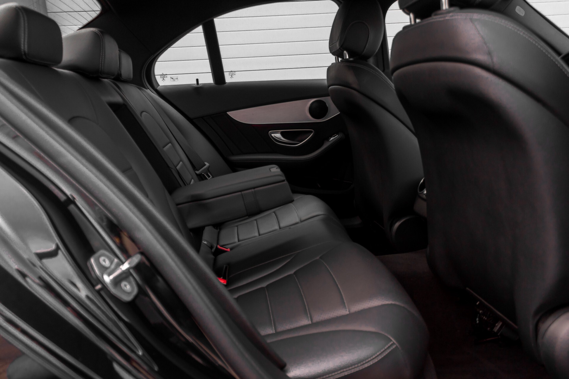 Mercedes-Benz C-Klasse 180 AMG Schuifdak/DAB/MultibeamLight/Infotainment/Assistentie Aut9 Foto 5