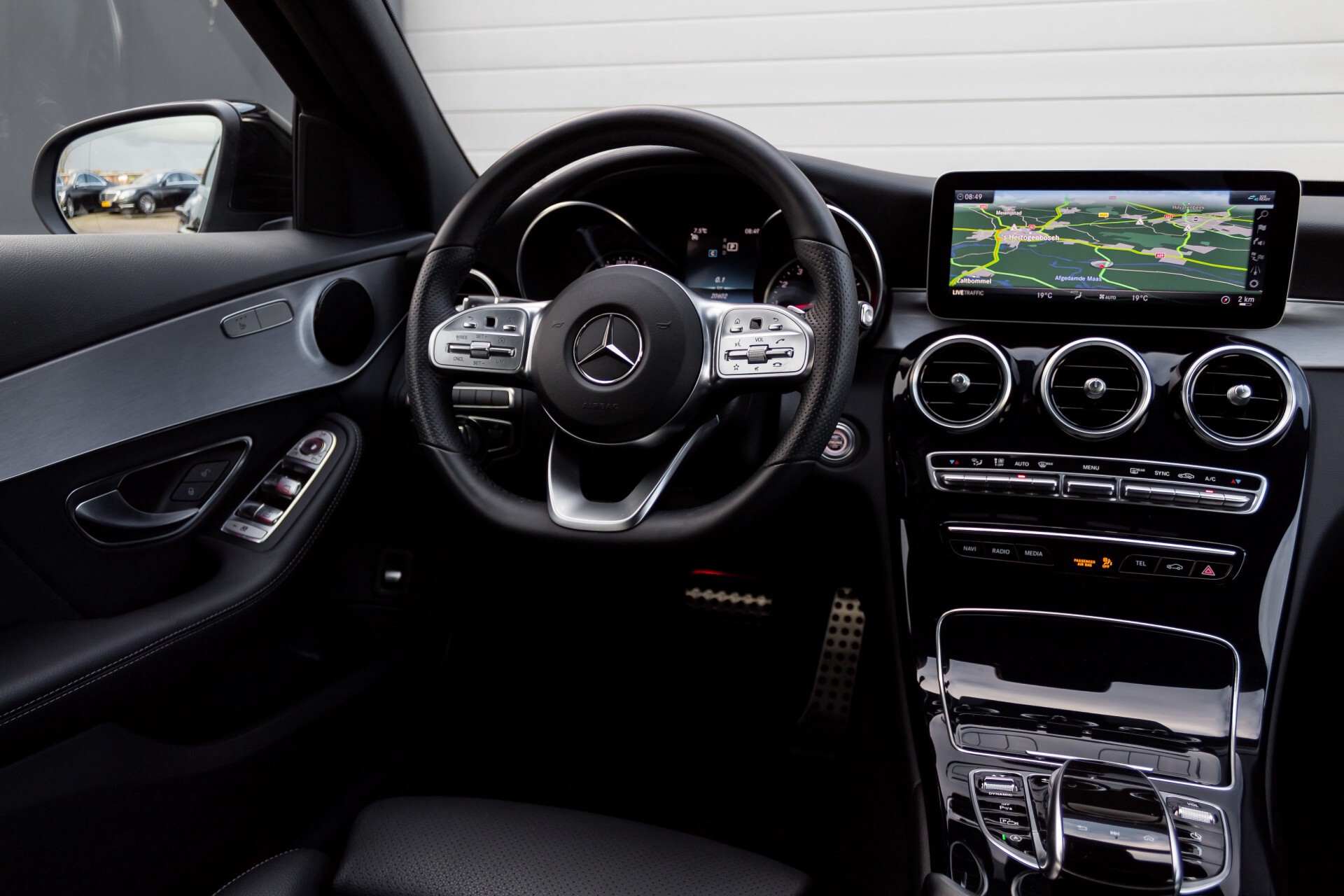 Mercedes-Benz C-Klasse 180 AMG Schuifdak/DAB/MultibeamLight/Infotainment/Assistentie Aut9 Foto 6