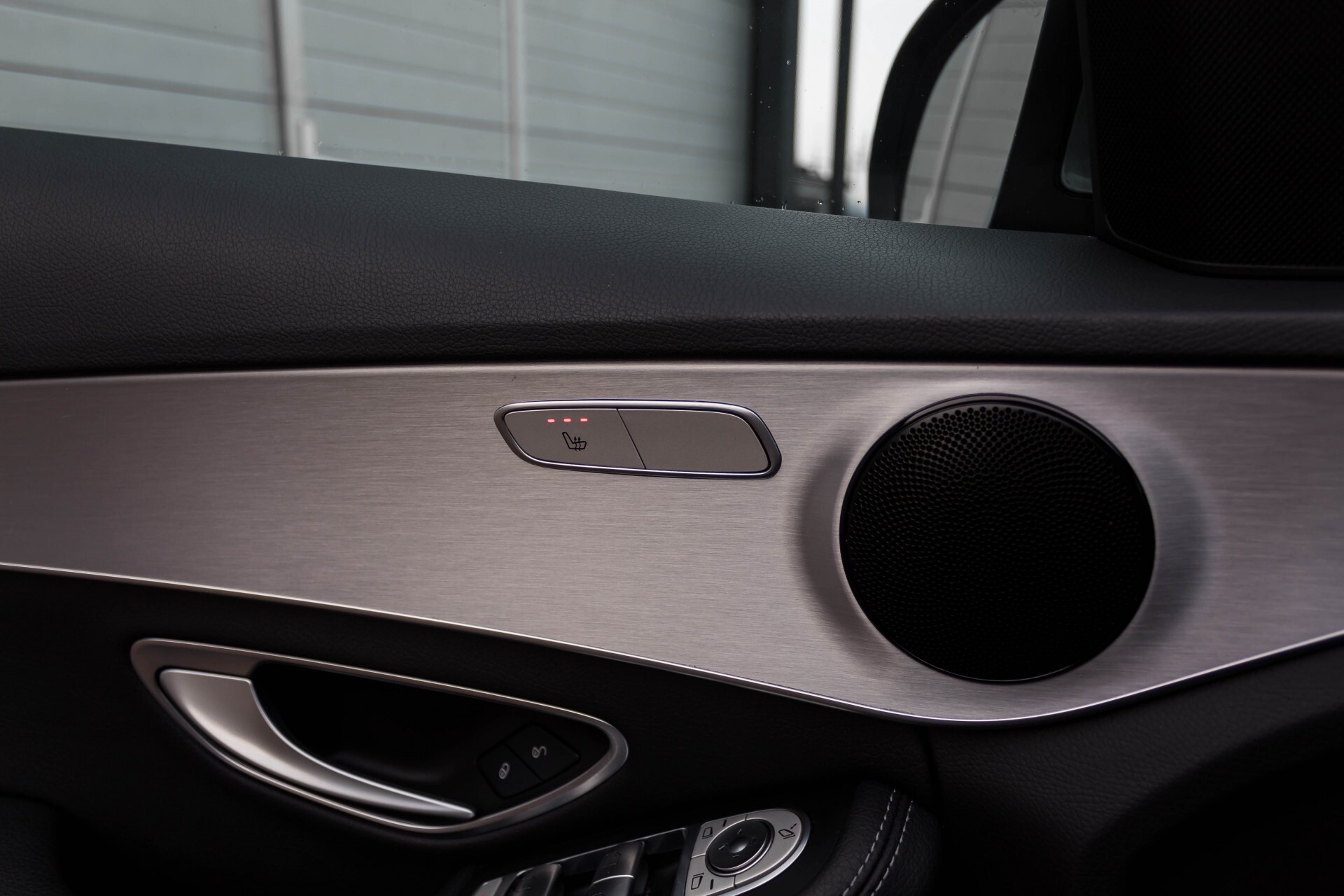 Mercedes-Benz C-Klasse 180 Avantgarde Schuifdak/ILS/Dodehoekassist/18" Aut9 Foto 22