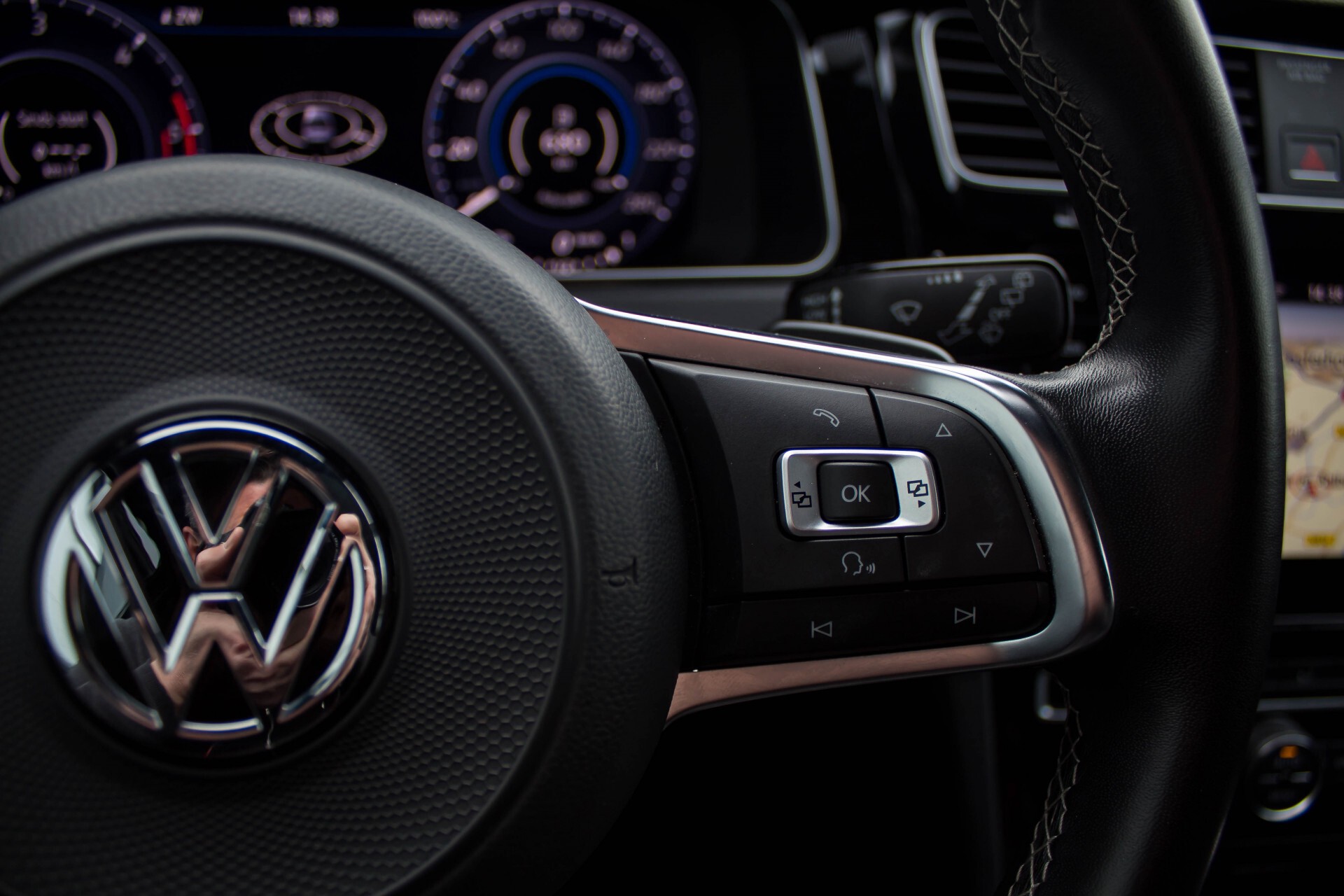 Volkswagen Golf 2.0 TDI GTD Facelift Panorama FULL OPTIONS DSG7 Foto 13