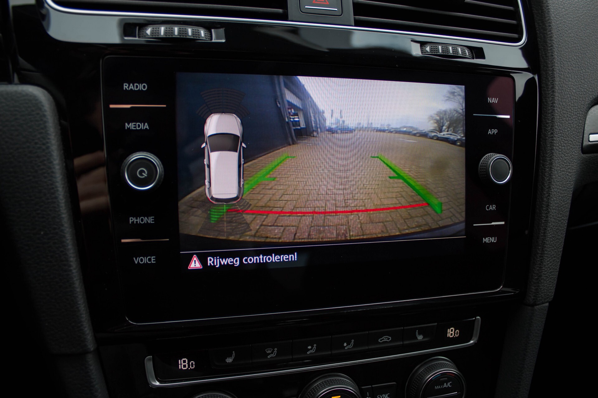 Volkswagen Golf 2.0 TDI GTD Facelift Panorama FULL OPTIONS DSG7 Foto 17