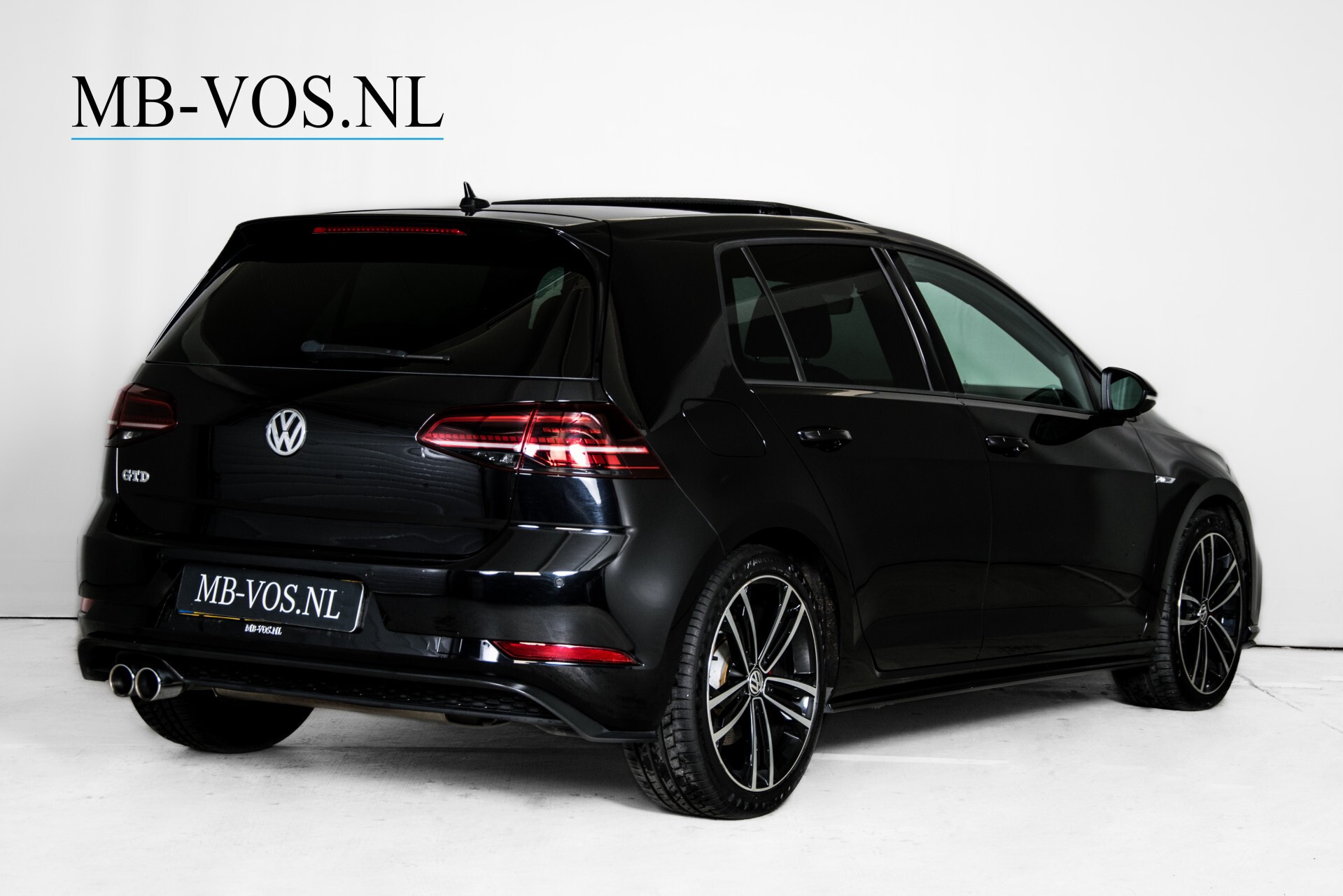 Volkswagen Golf 2.0 TDI GTD Facelift Panorama FULL OPTIONS DSG7 Foto 2