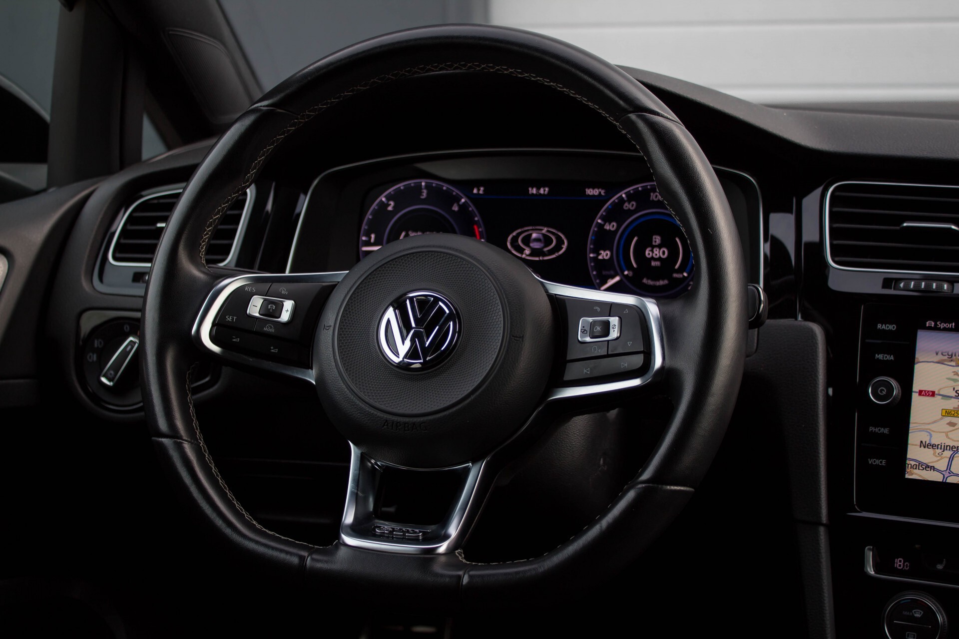 Volkswagen Golf 2.0 TDI GTD Facelift Panorama FULL OPTIONS DSG7 Foto 9
