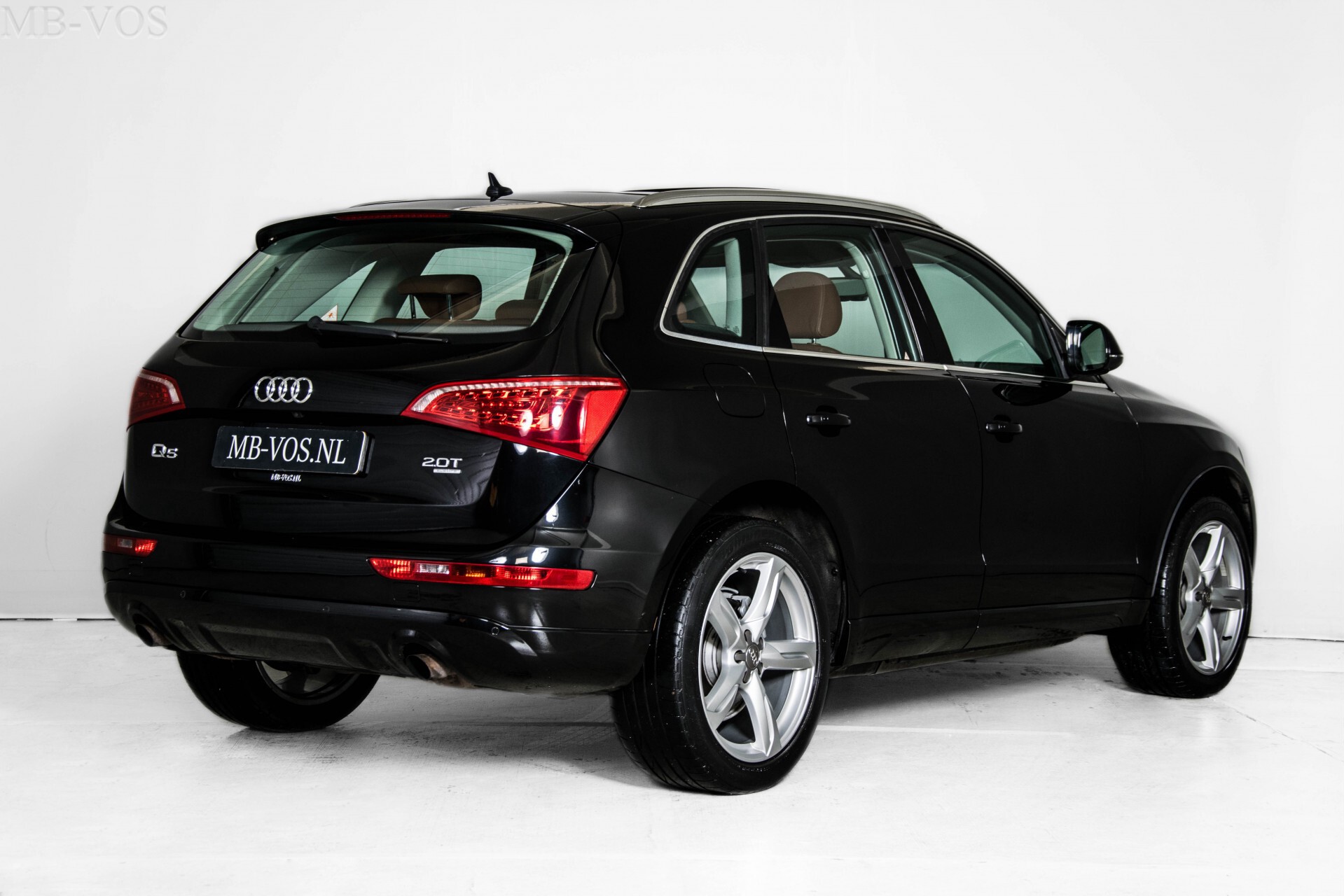 Audi Q5 2.0 TFSI Quattro S-tronic Panorama Full Options DSG7 Foto 2