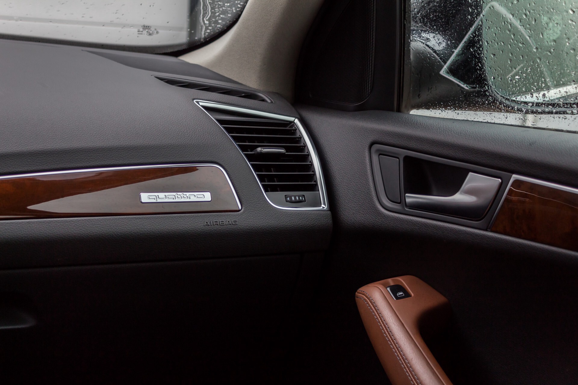 Audi Q5 2.0 TFSI Quattro S-tronic Panorama Full Options DSG7 Foto 27