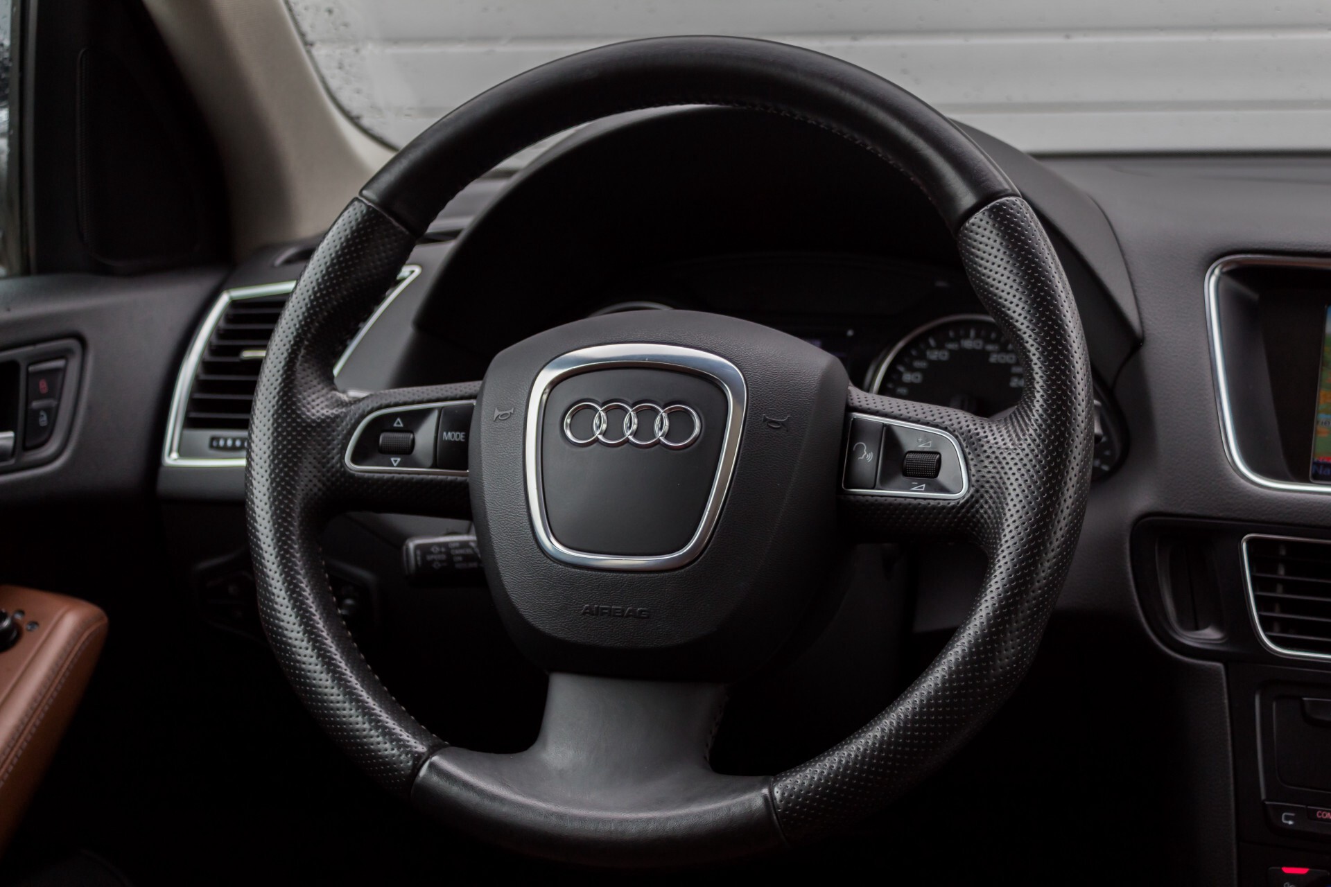 Audi Q5 2.0 TFSI Quattro S-tronic Panorama Full Options DSG7 Foto 8