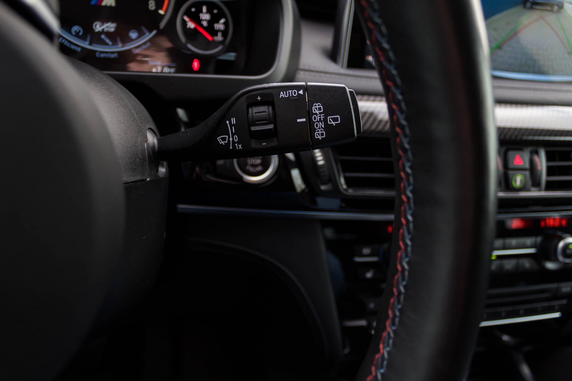 BMW X5 M Bang&Olufsen Carbon/Entertainment/Standkachel Aut8 Foto 14