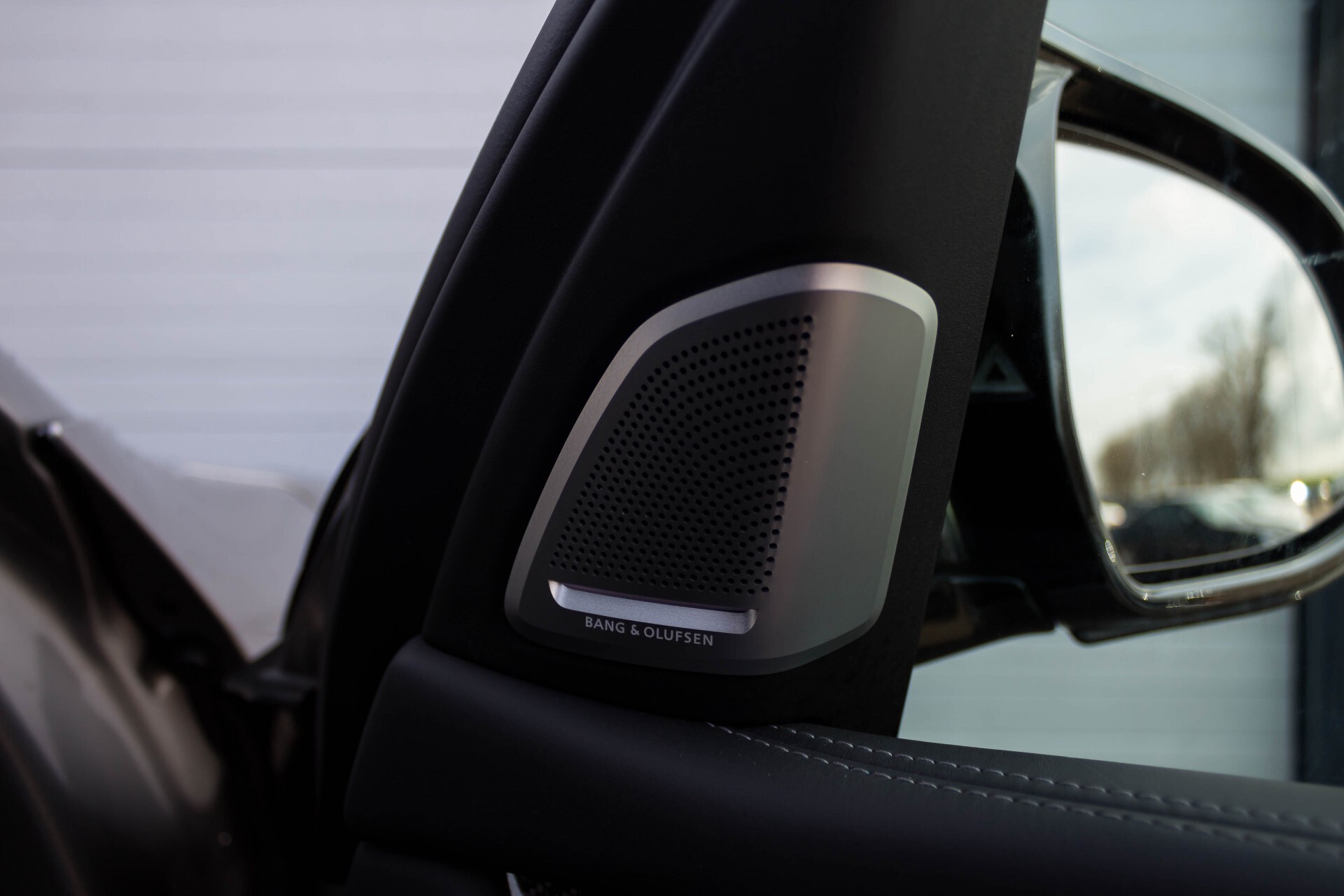 BMW X5 M Bang&Olufsen Carbon/Entertainment/Standkachel Aut8 Foto 34