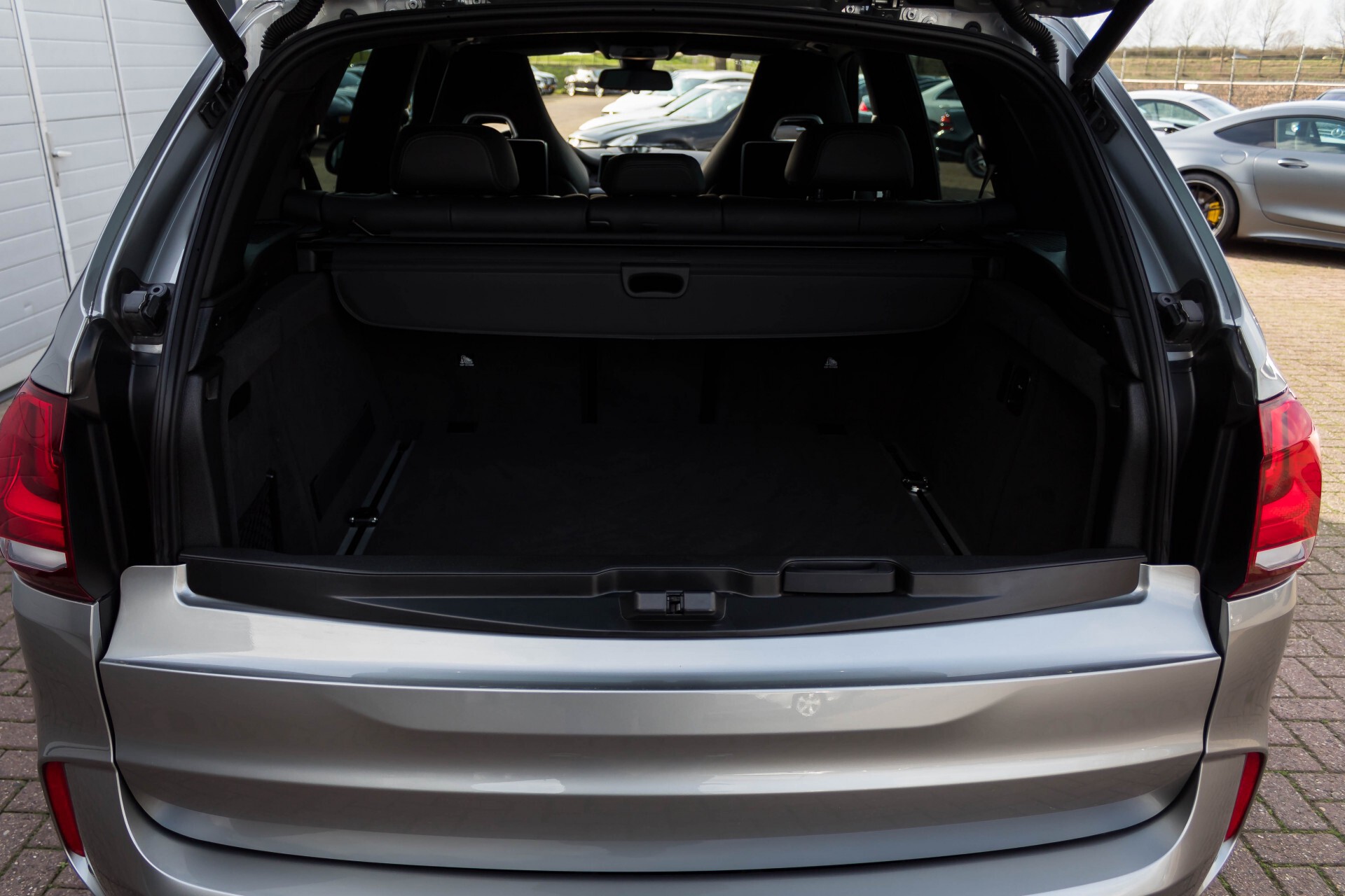 BMW X5 M Bang&Olufsen Carbon/Entertainment/Standkachel Aut8 Foto 36