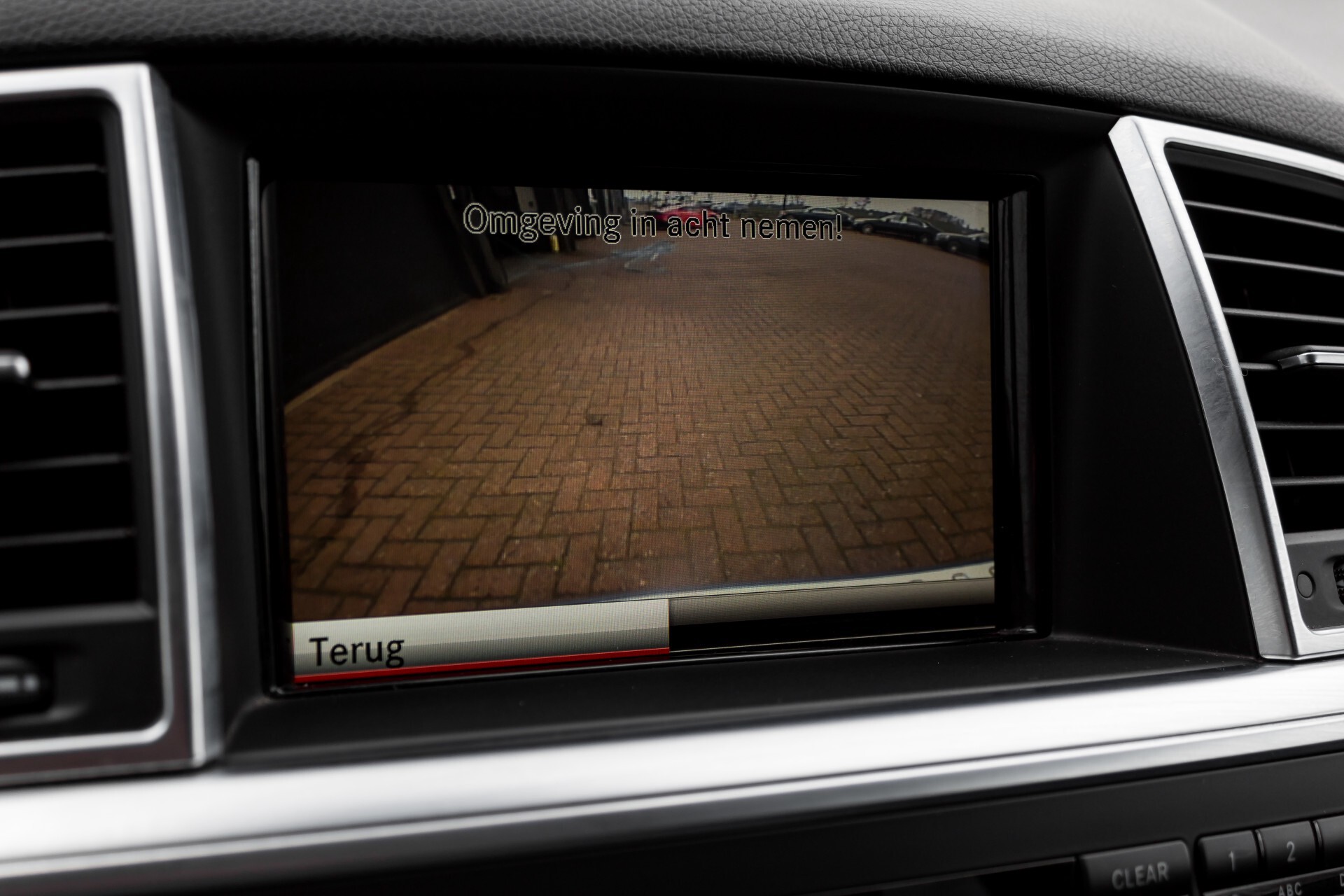 Mercedes-Benz M-Klasse 350 Bluetec 4-M Luchtvering/Schuifdak/ILS/Wegkl-trekhaak/18" Aut7 Foto 24