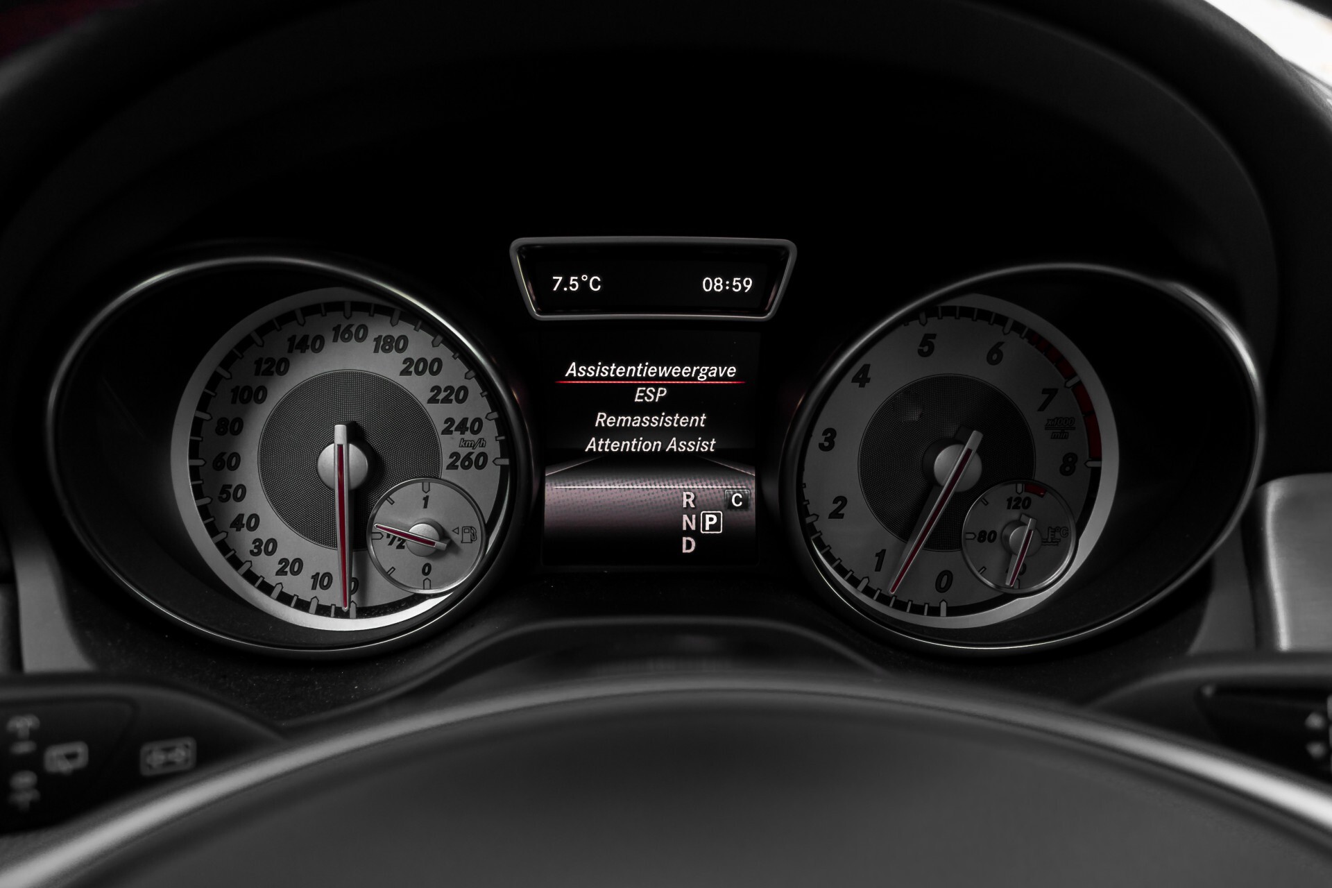 Mercedes-Benz GLA-Klasse 200 AMG Panorama Night LED/Navi/Gr-Navi Aut7 Foto 11