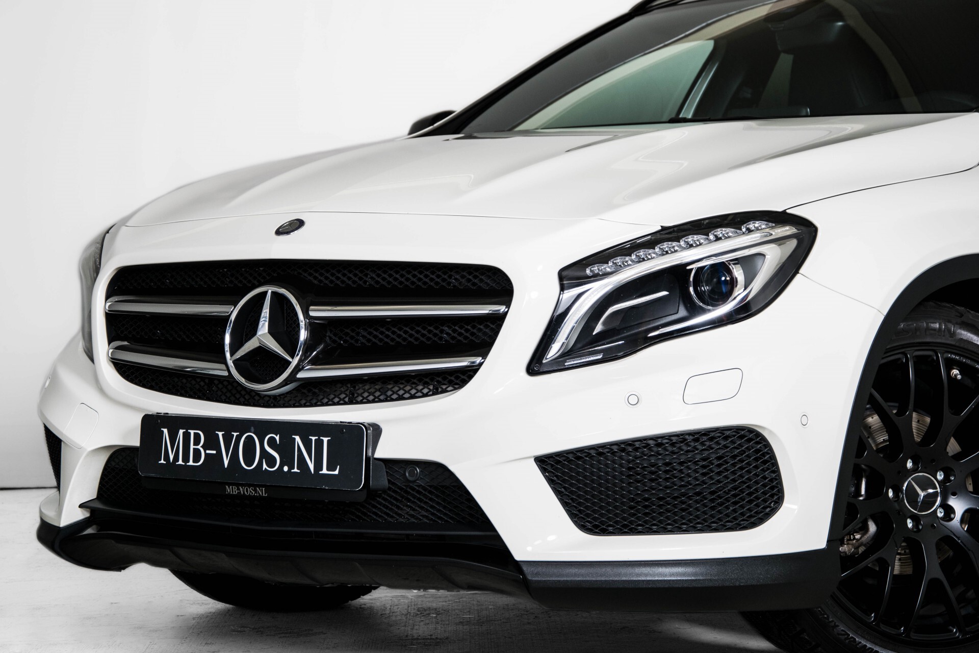 Mercedes-Benz GLA-Klasse 200 AMG Panorama Night LED/Navi/Gr-Navi Aut7 Foto 46