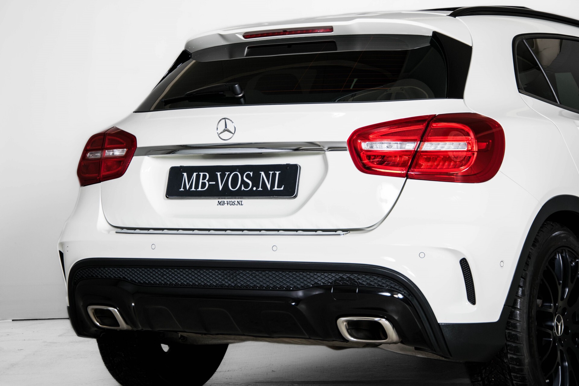 Mercedes-Benz GLA-Klasse 200 AMG Panorama Night LED/Navi/Gr-Navi Aut7 Foto 47