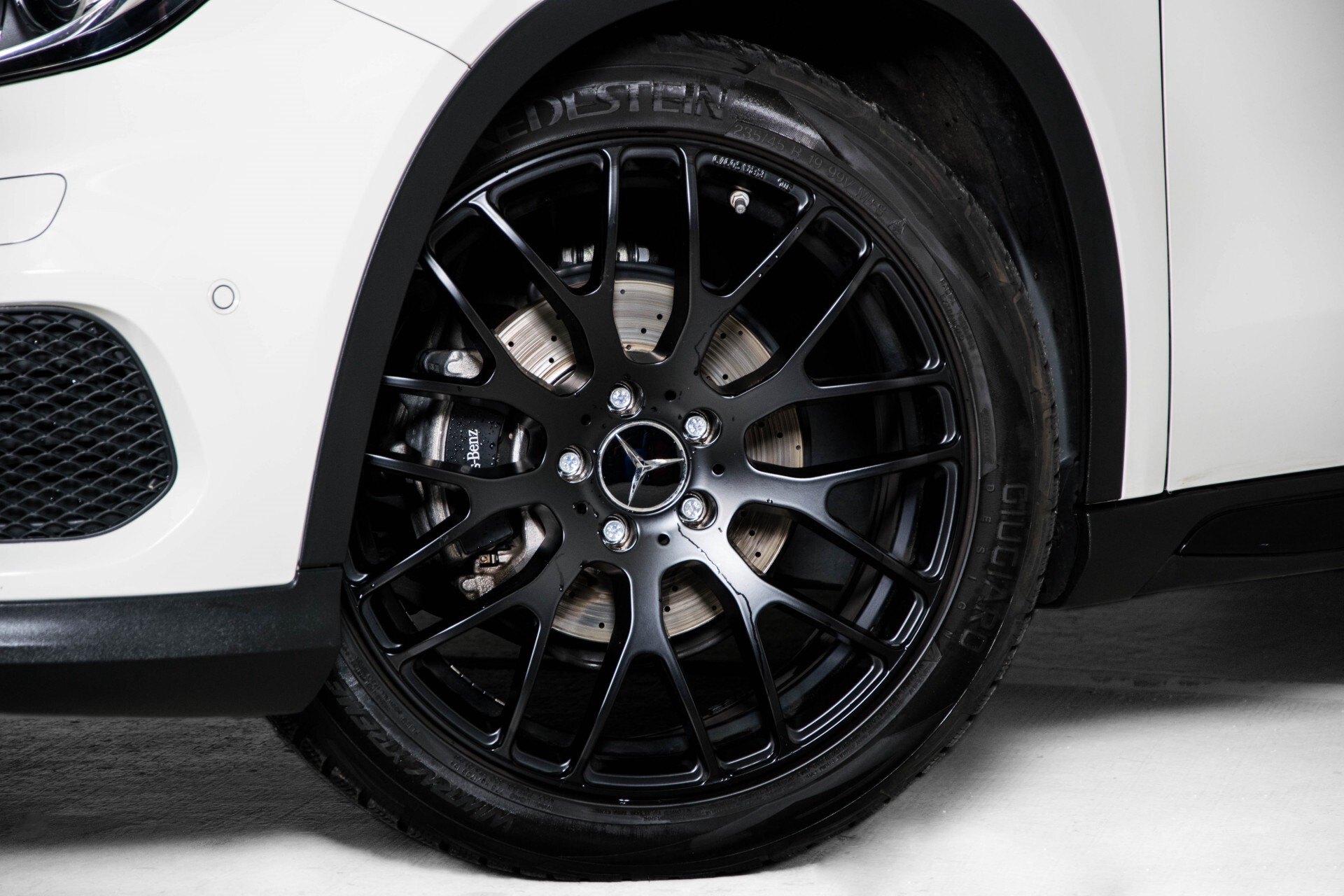 Mercedes-Benz GLA-Klasse 200 AMG Panorama Night LED/Navi/Gr-Navi Aut7 Foto 48