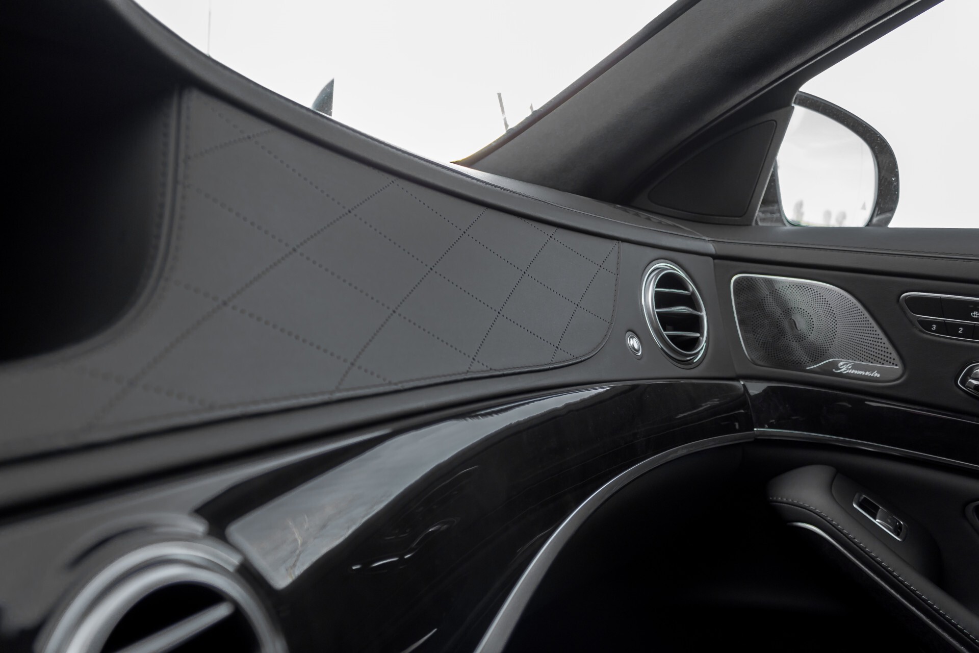 Mercedes-Benz S-Klasse 350 Bluetec 4-M AMG Plus Exclusive Distronic/Keyless/Panorama Aut7 Foto 28