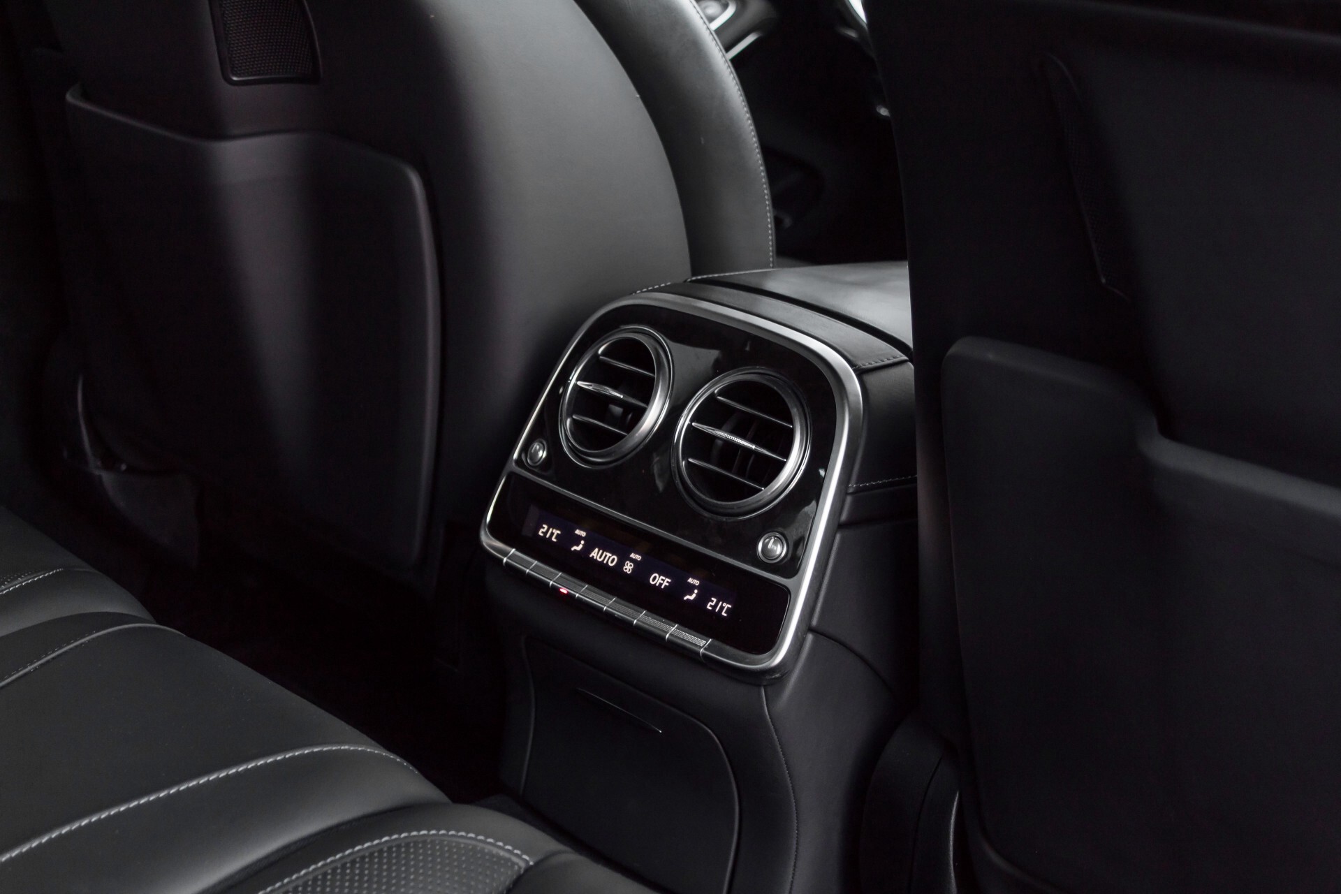 Mercedes-Benz S-Klasse 350 Bluetec 4-M AMG Plus Exclusive Distronic/Keyless/Panorama Aut7 Foto 47