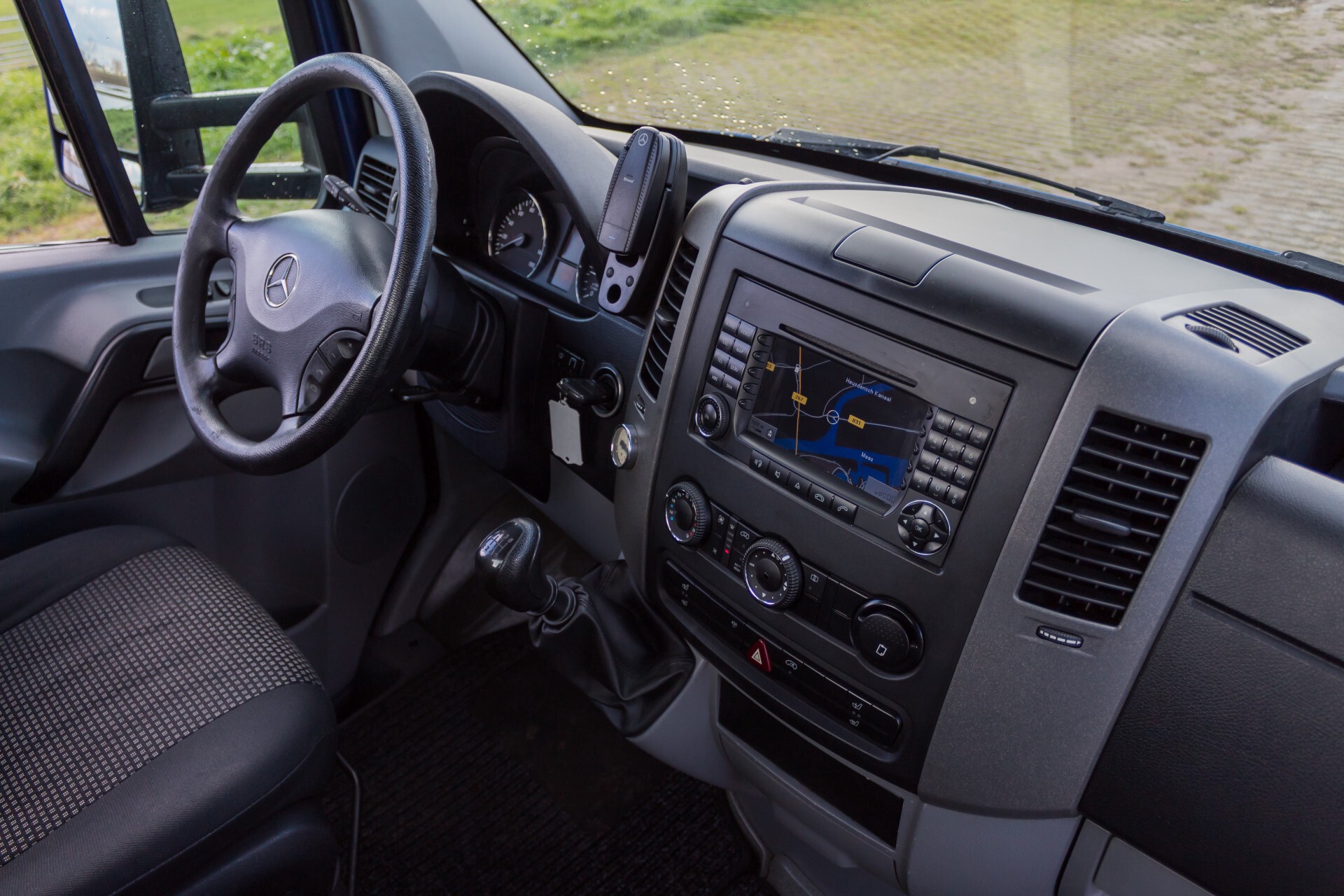 Mercedes-Benz Sprinter 518 3.0 Cdi V6 Oprijwagen / Auto ambulance 7360 kg Foto 11