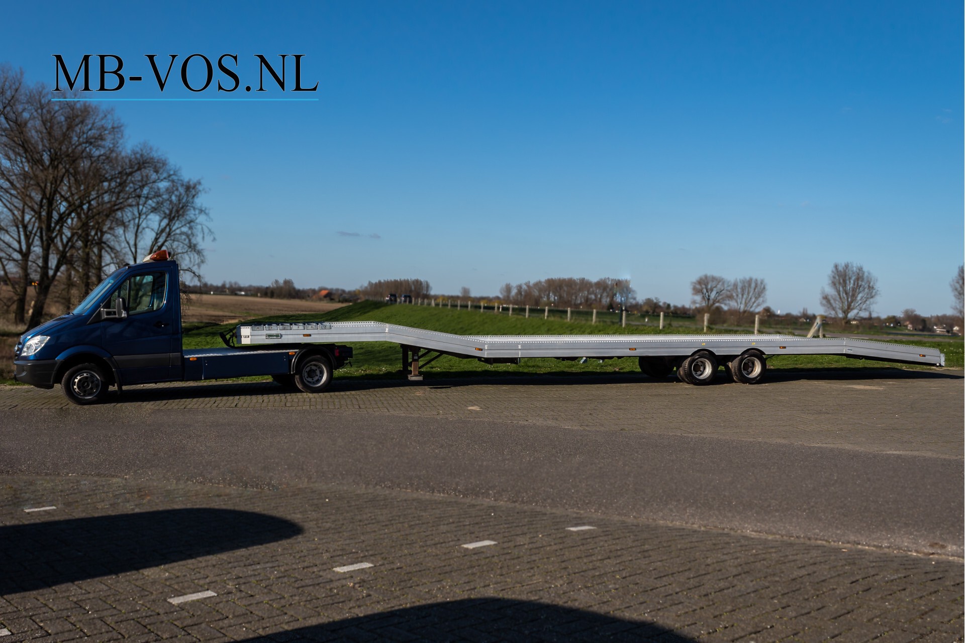 Mercedes-Benz Sprinter 518 3.0 Cdi V6 Oprijwagen / Auto ambulance 7360 kg Foto 2