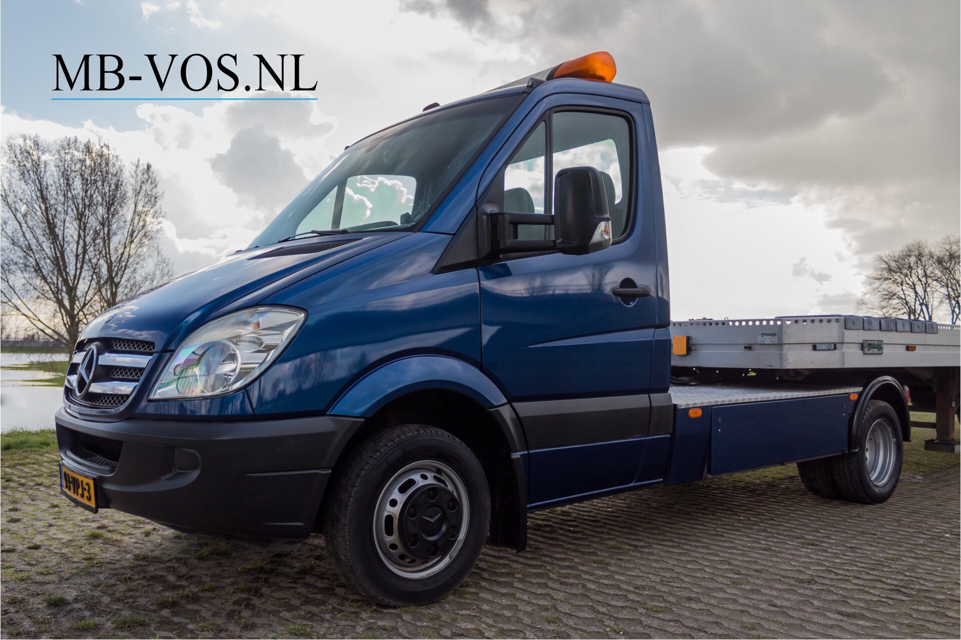 Mercedes-Benz Sprinter 518 3.0 Cdi V6 Oprijwagen / Auto ambulance 7360 kg Foto 4