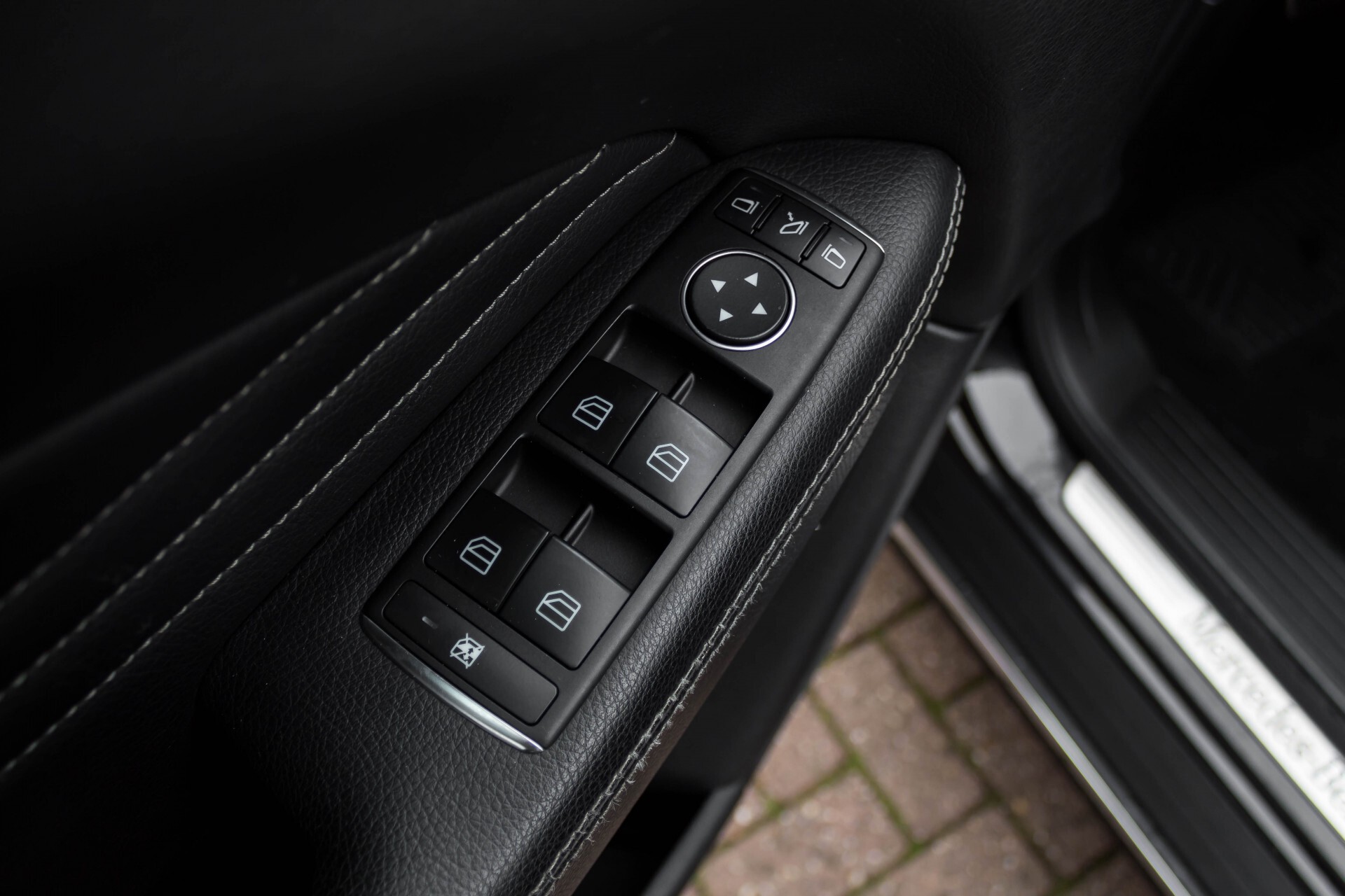 Mercedes-Benz M-Klasse 350 Bluetec 4-M Sport Luchtvering/AMG/Schuifdak/Trekhaak/ILS Aut7 Foto 23