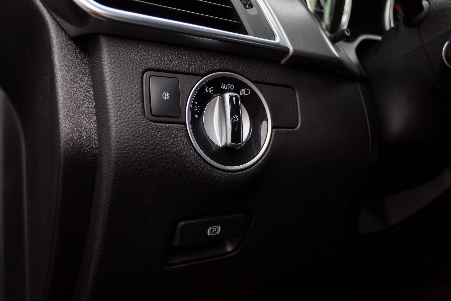 Mercedes-Benz M-Klasse 350 Bluetec 4-M Sport Luchtvering/AMG/Schuifdak/Trekhaak/ILS Aut7 Foto 25