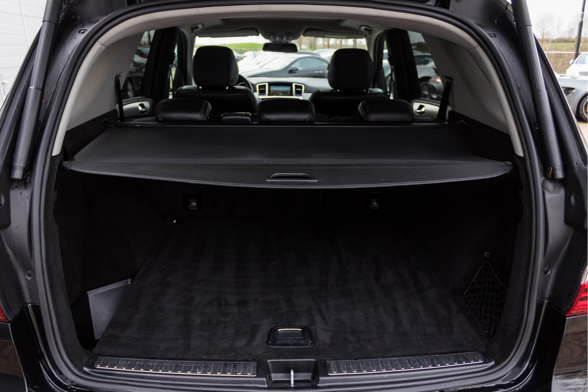 Mercedes-Benz M-Klasse 350 Bluetec 4-M Sport Luchtvering/AMG/Schuifdak/Trekhaak/ILS Aut7 Foto 30