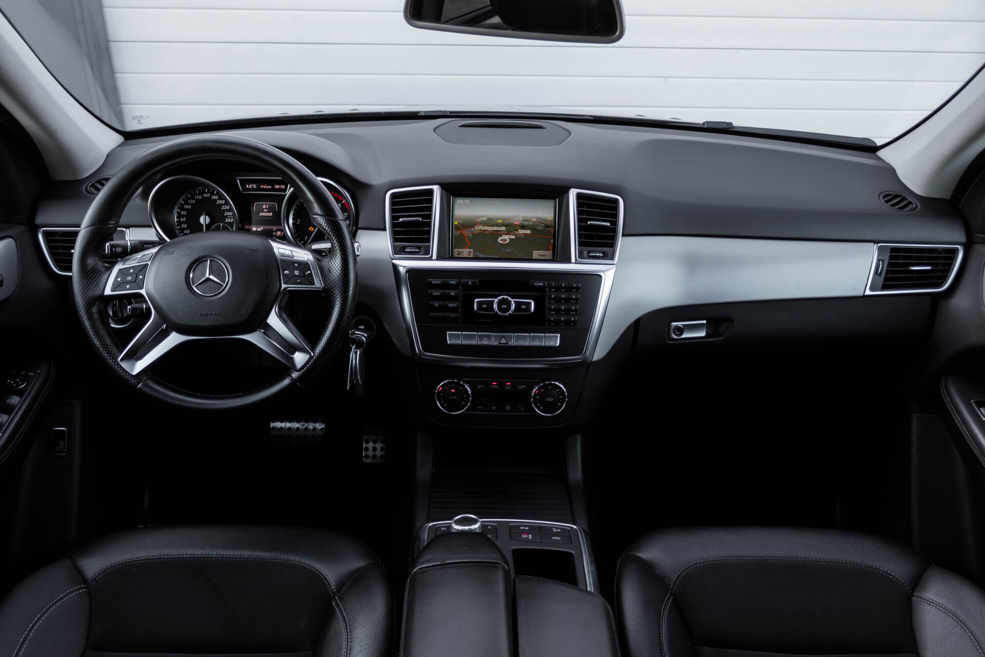 Mercedes-Benz M-Klasse 350 Bluetec 4-M Sport Luchtvering/AMG/Schuifdak/Trekhaak/ILS Aut7 Foto 8