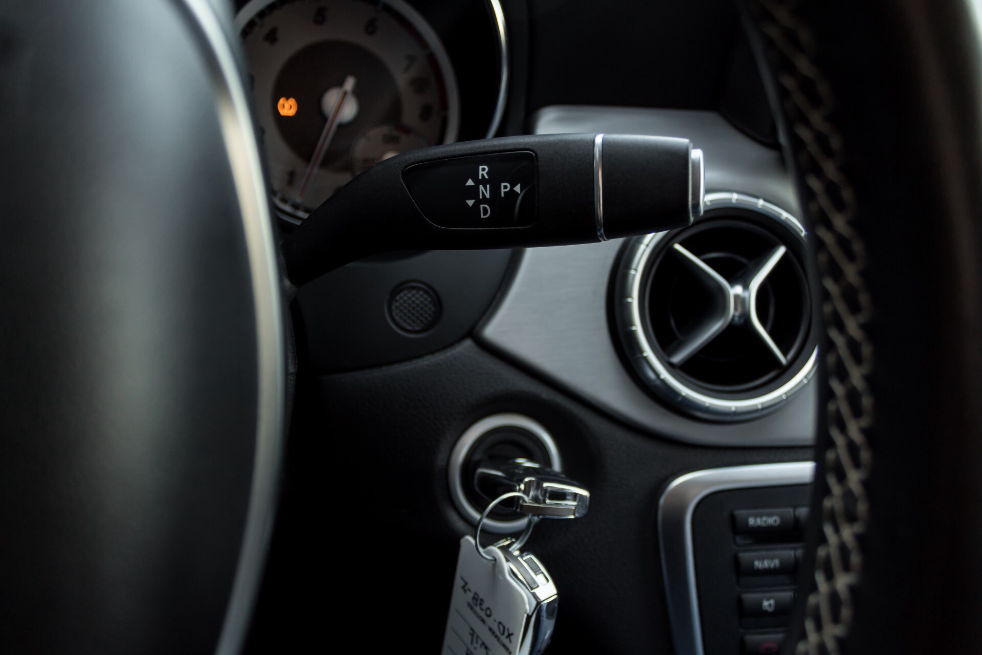 Mercedes-Benz CLA-Klasse 200 Urban Panorama Night/Camera/Xenon/Verwarmde stoelen Aut7 Foto 14