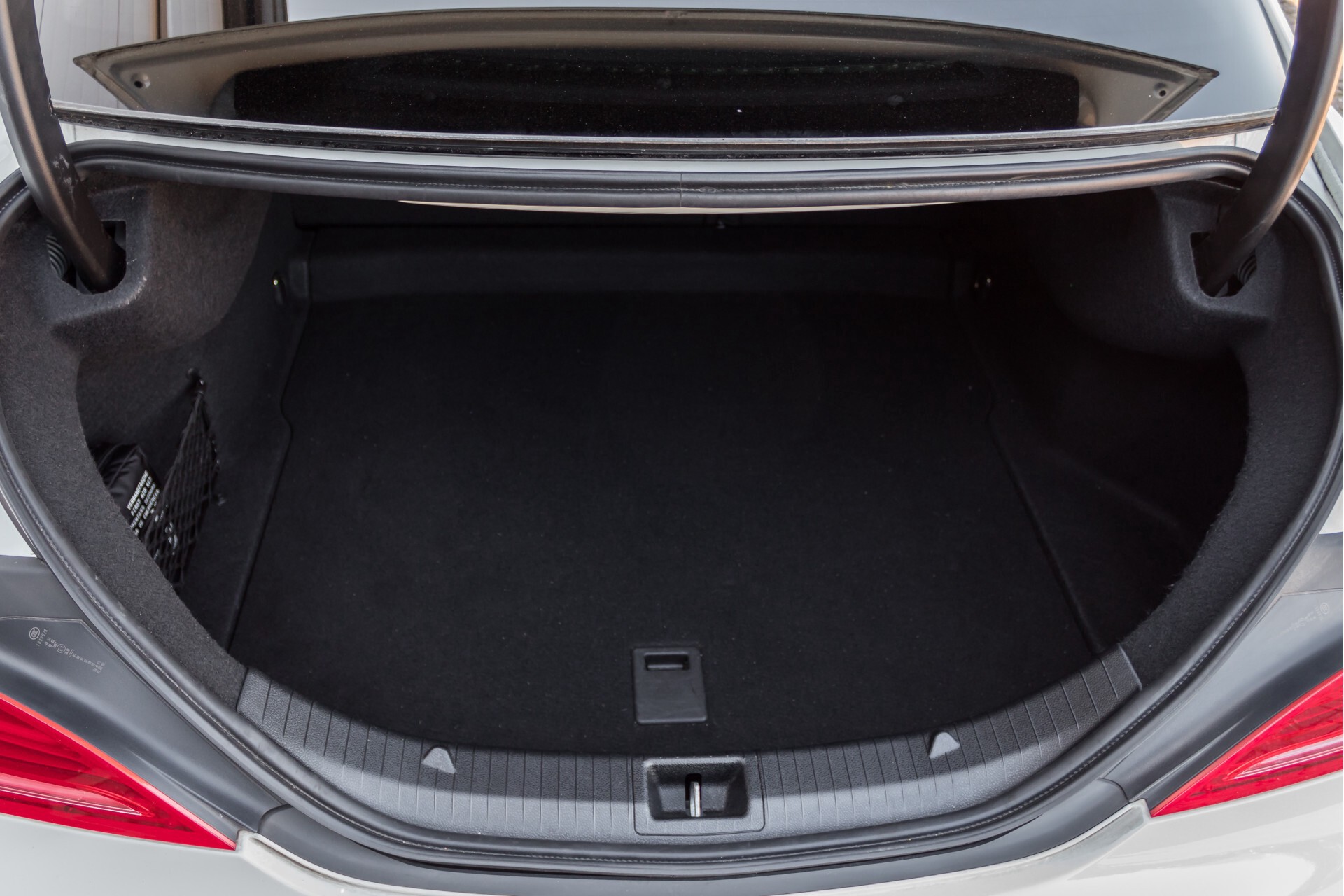 Mercedes-Benz CLA-Klasse 200 Urban Panorama Night/Camera/Xenon/Verwarmde stoelen Aut7 Foto 29