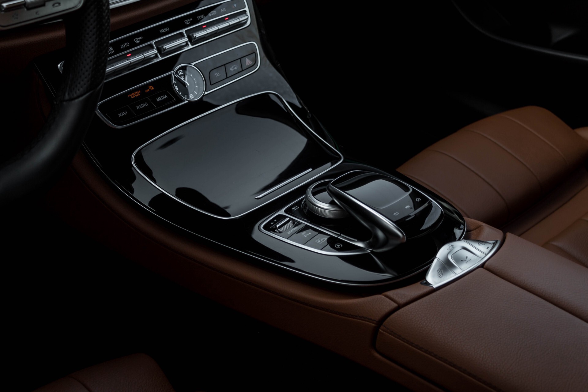 Mercedes-Benz E-Klasse Cabrio 450 4-M AMG Rij-assistentiepakket/Widescreen/360 Aut9 Foto 24