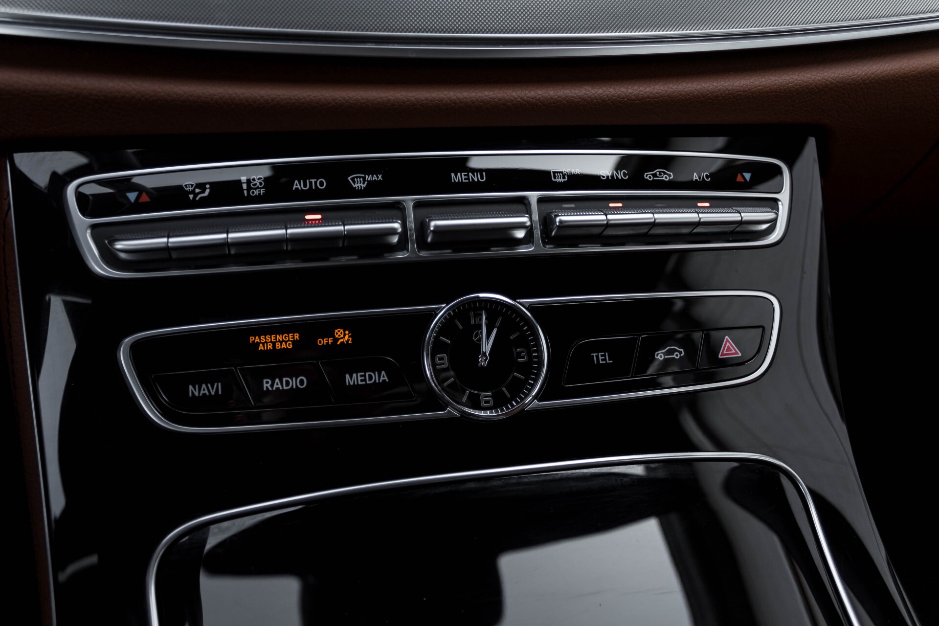 Mercedes-Benz E-Klasse Cabrio 450 4-M AMG Rij-assistentiepakket/Widescreen/360 Aut9 Foto 41